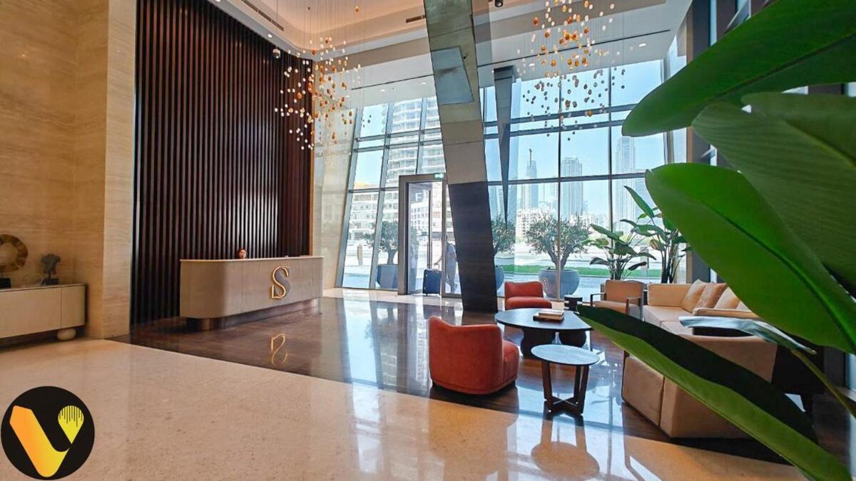 Apartamento Vogue The Sterling By Omniyat With Balcony Walkable To Burj Khalifa And The Mall Dubái