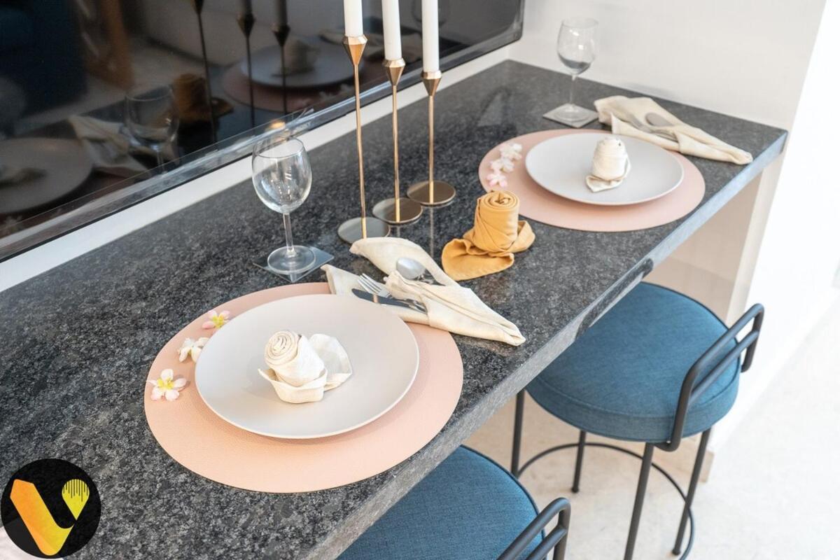 Vogue The Sterling By Omniyat With Balcony Near Burj Khalifa And Mall * Dubai