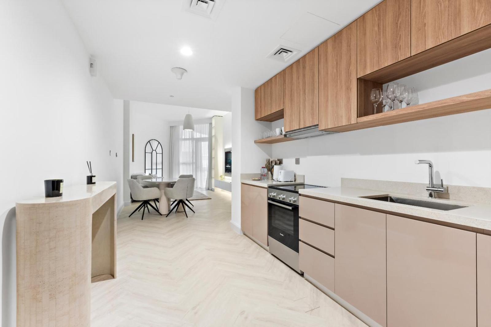 Exclusive 1br Big Layout 5 Mins Form Burj Khalifa Apartamento Dubái