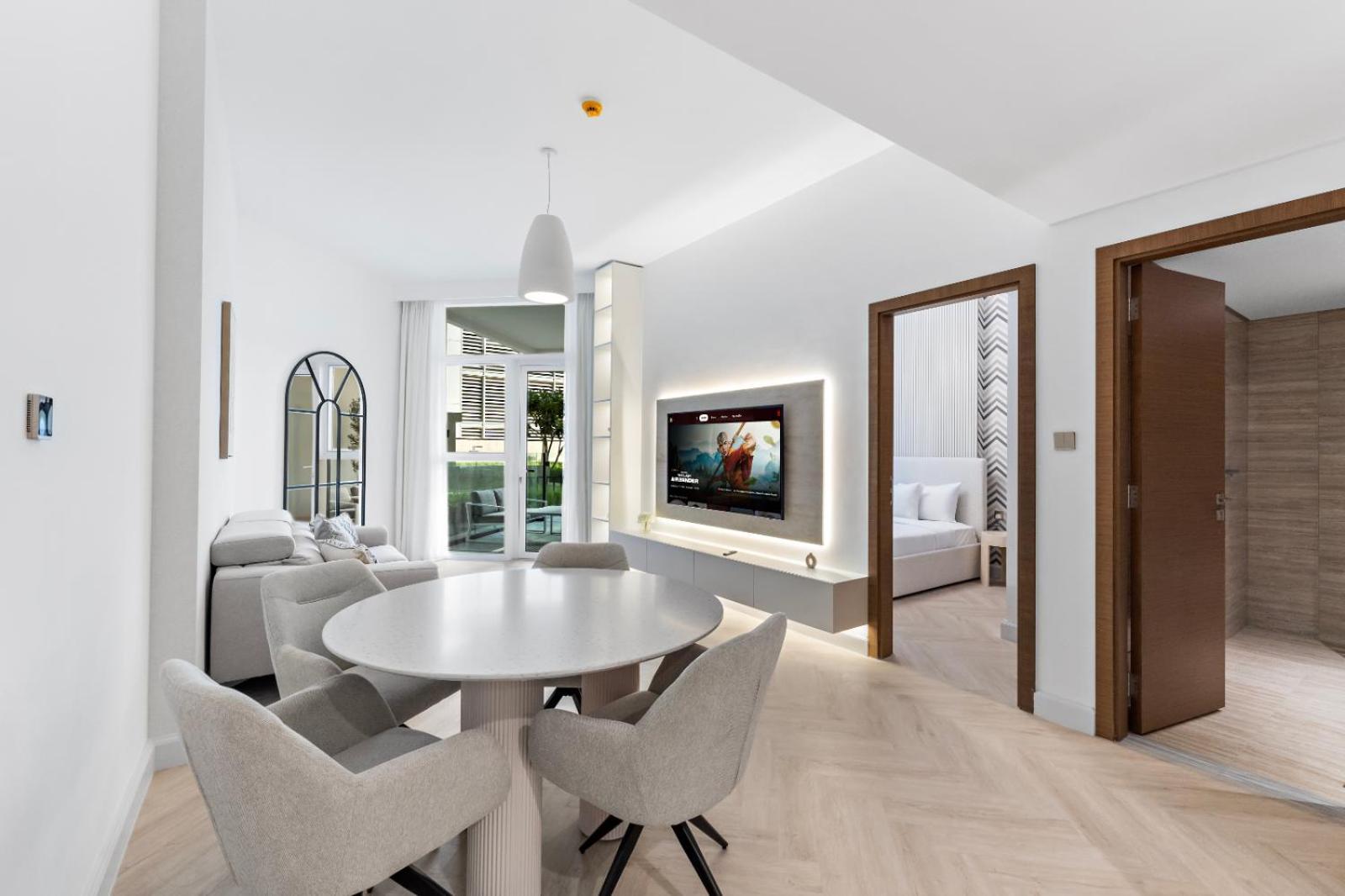 Appartement Exclusive 1br Big Layout 5 Mins Form Burj Khalifa *