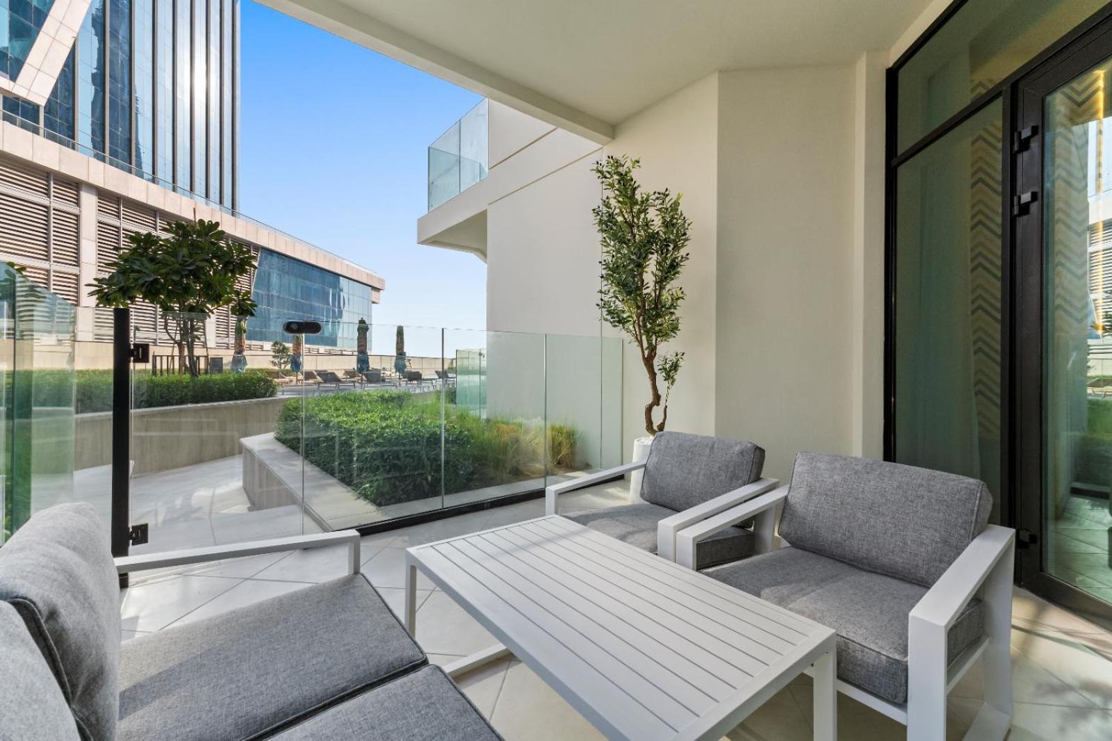 Exclusive 1br Big Layout 5 Mins Form Burj Khalifa Dubaï
