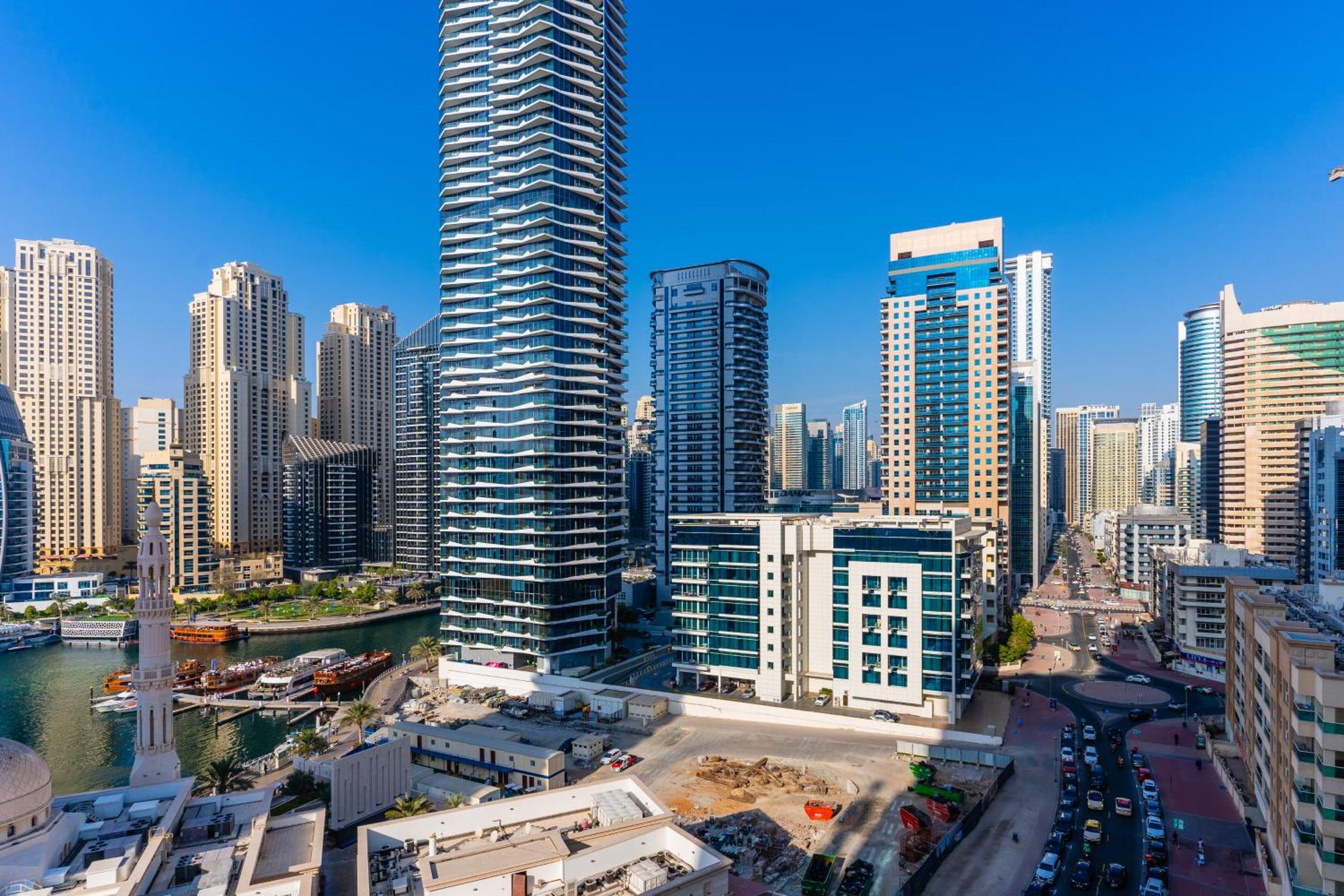 Luxury 3br With Stunning Full Marina View In Appartement *