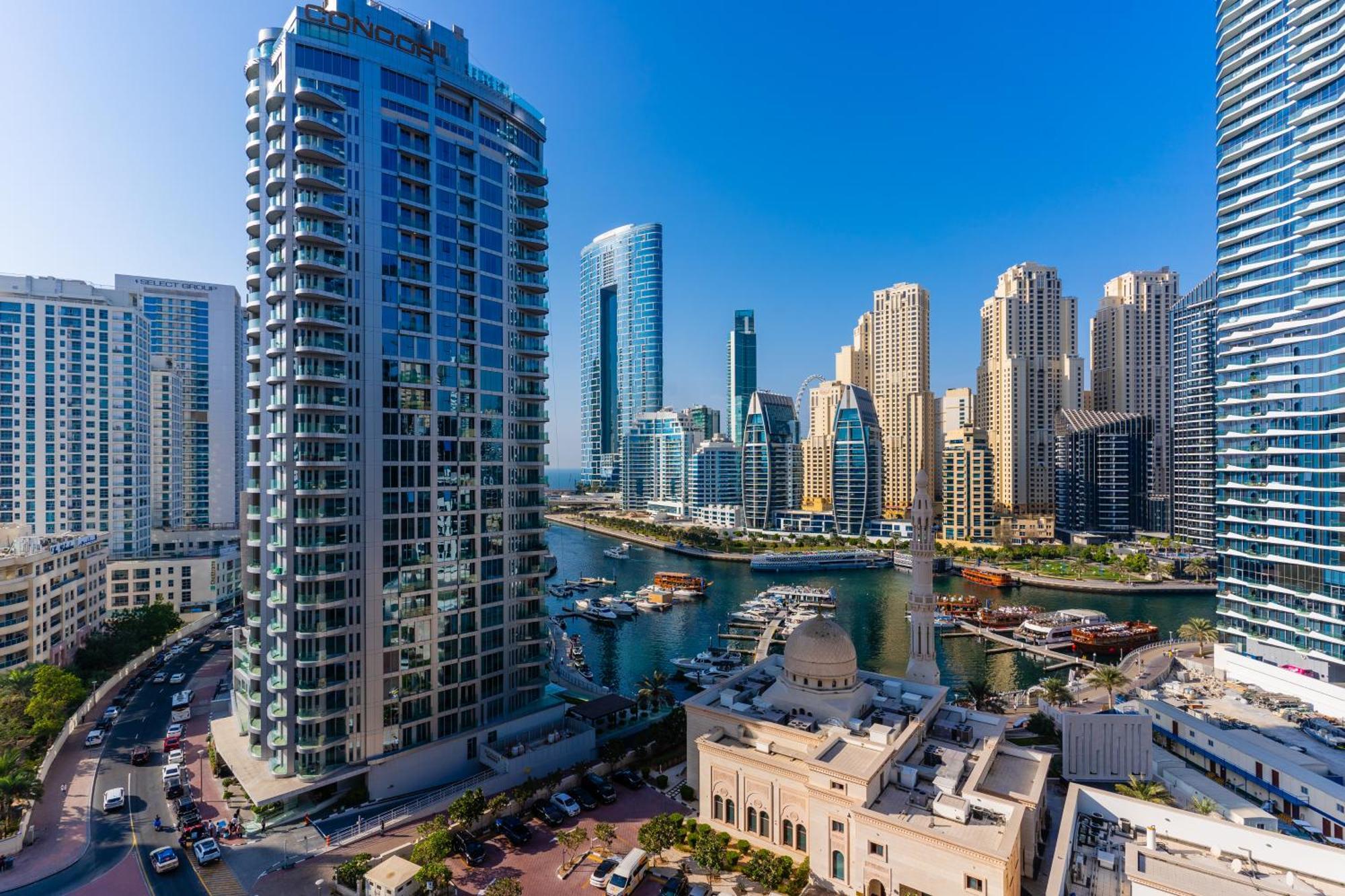 Luxury 3br With Stunning Full Marina View In * Dubaï