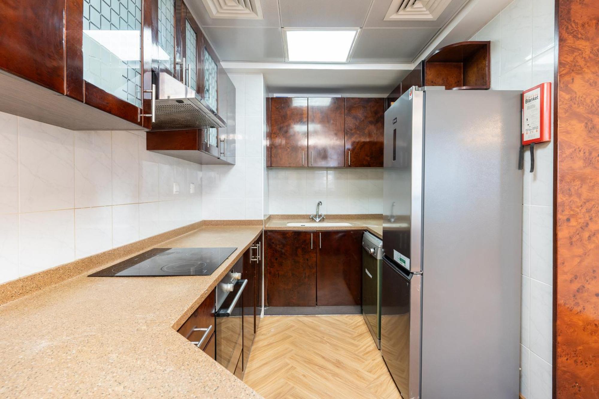 Luxury 3br With Stunning Full Marina View In Appartement