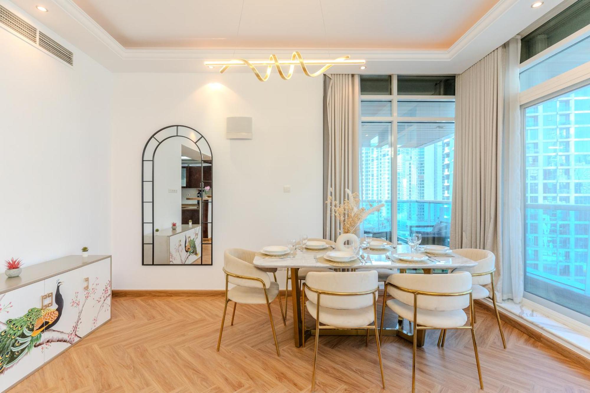 Appartement Luxury 3br With Stunning Full Marina View In