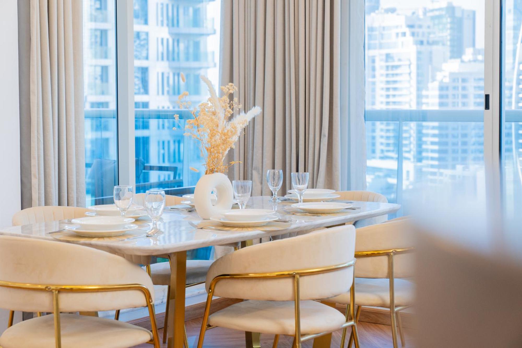 Luxury 3br With Stunning Full Marina View In Appartement