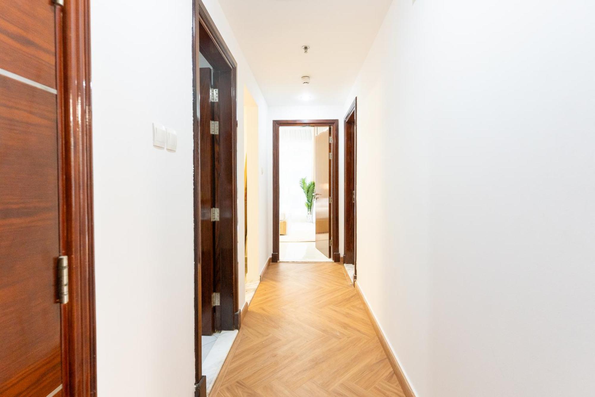 Luxury 3br With Stunning Full Marina View In Appartement *