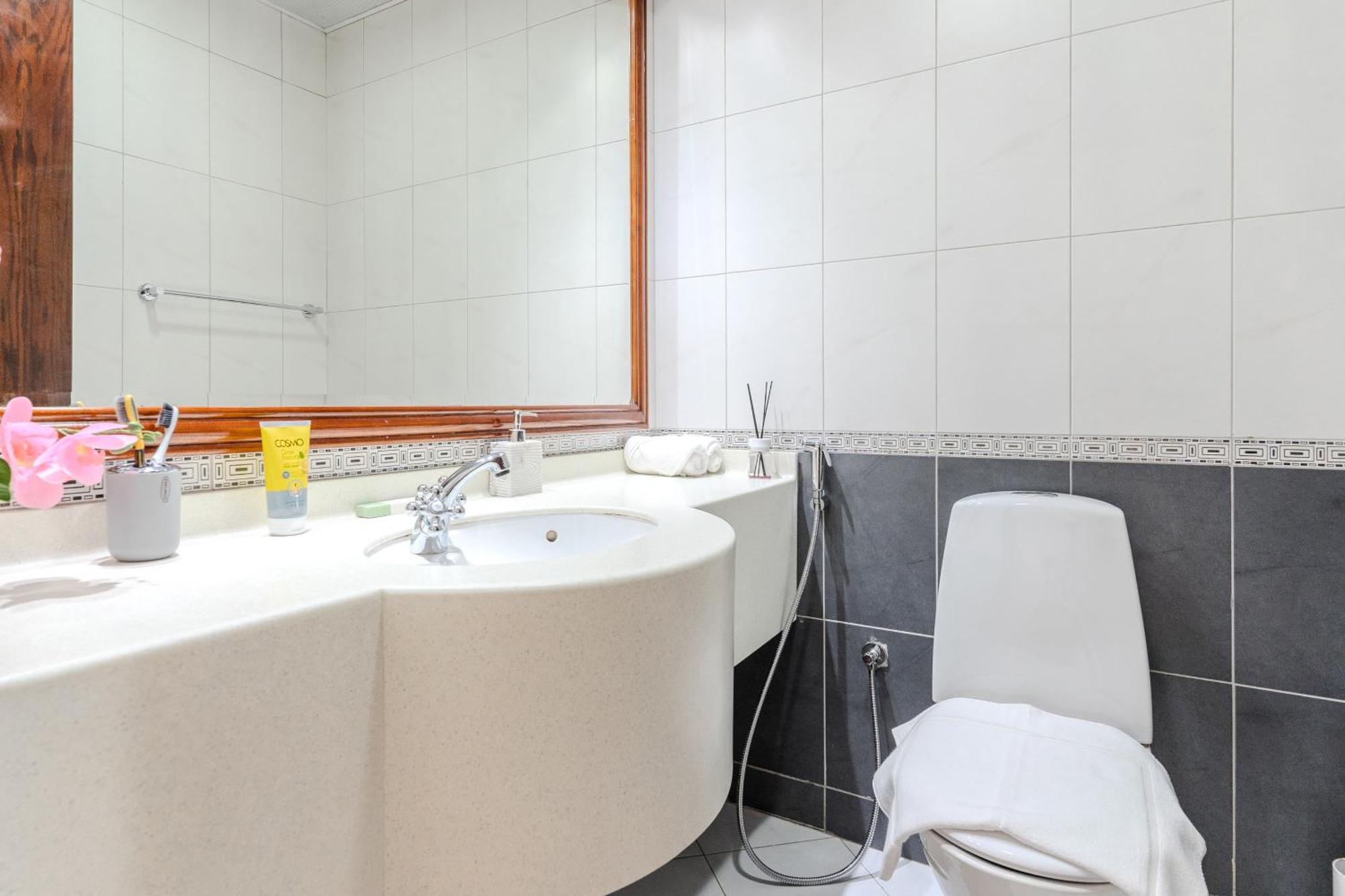 Luxury 3br With Stunning Full Marina View In Dubaï