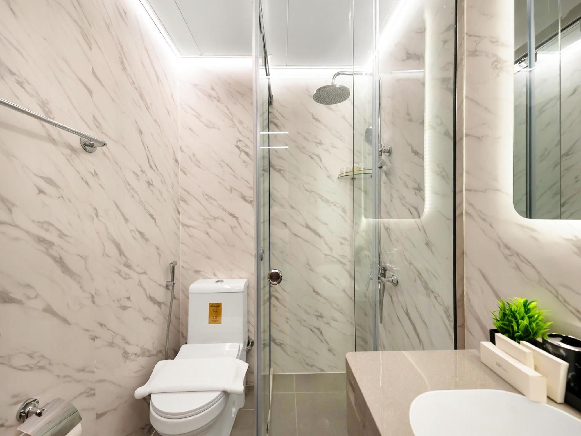 Apartemen Lux New 2 Bhk - Full Sea View - Marina - 5 Min To - 100 Metres To Tram Dubai