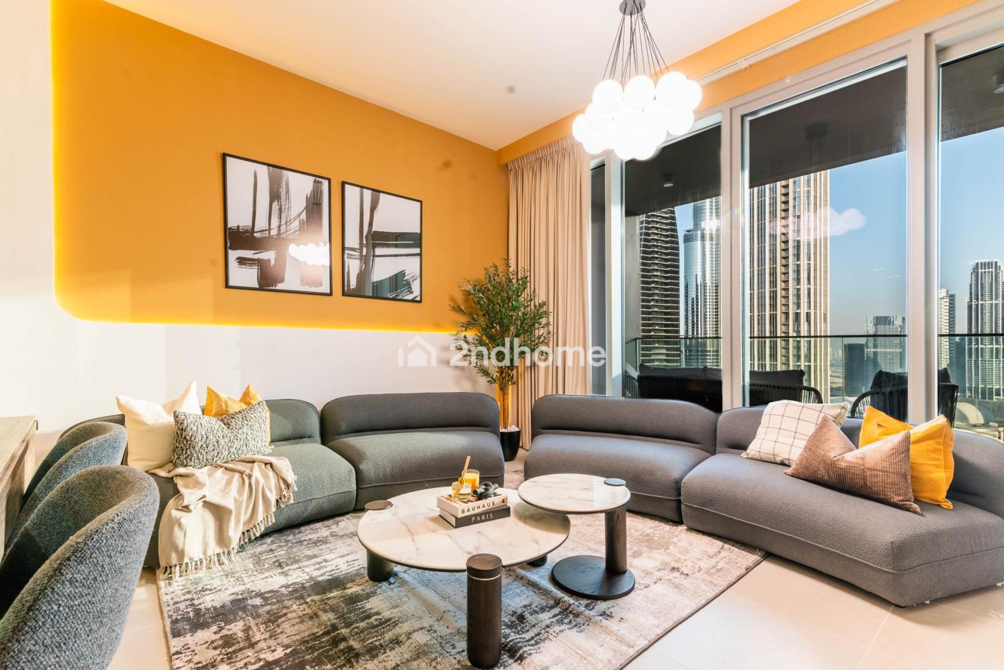 Unit Overlooking Burj Khalifa And Fountain View