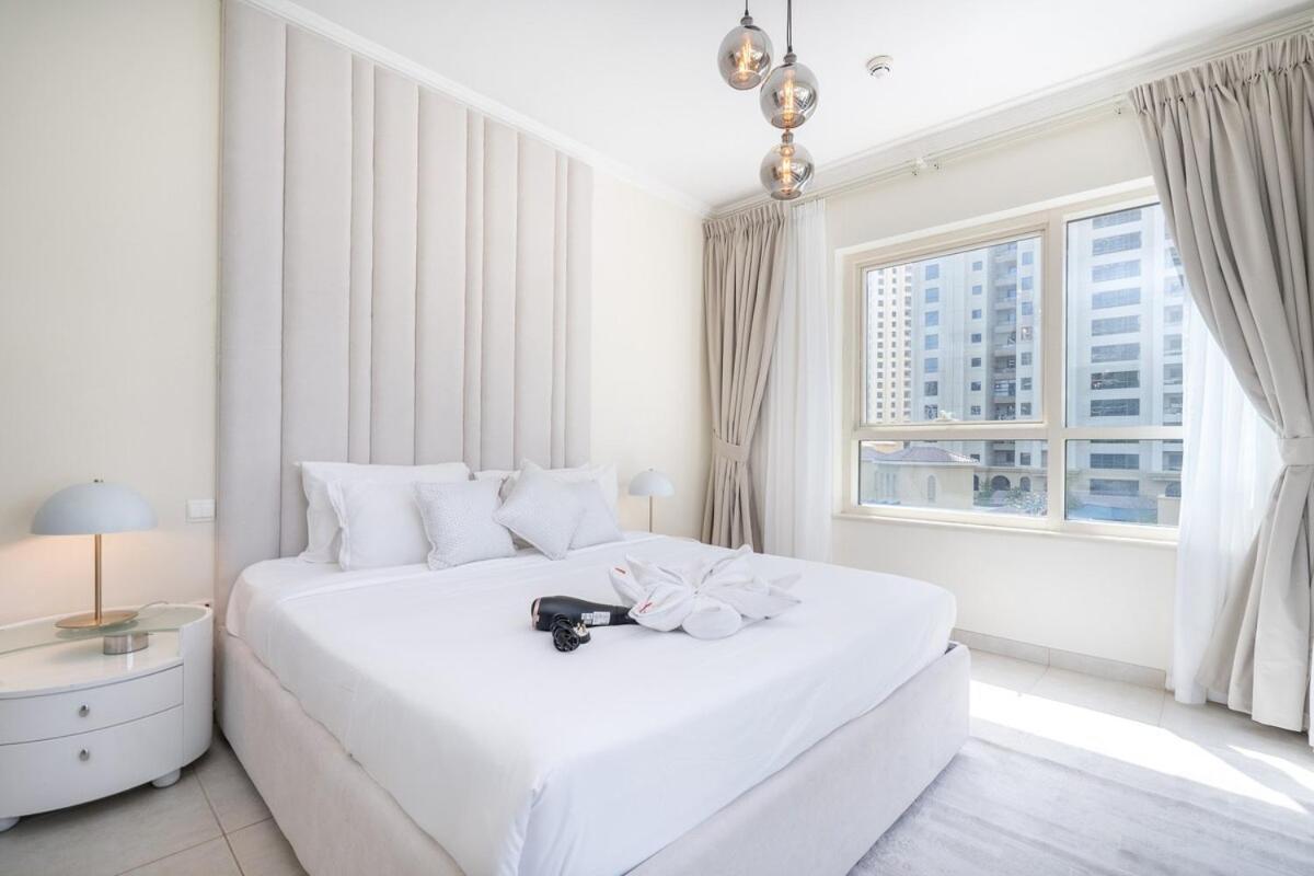 Appartement Havn - 2 Bedroom In Marina Quays, Marina