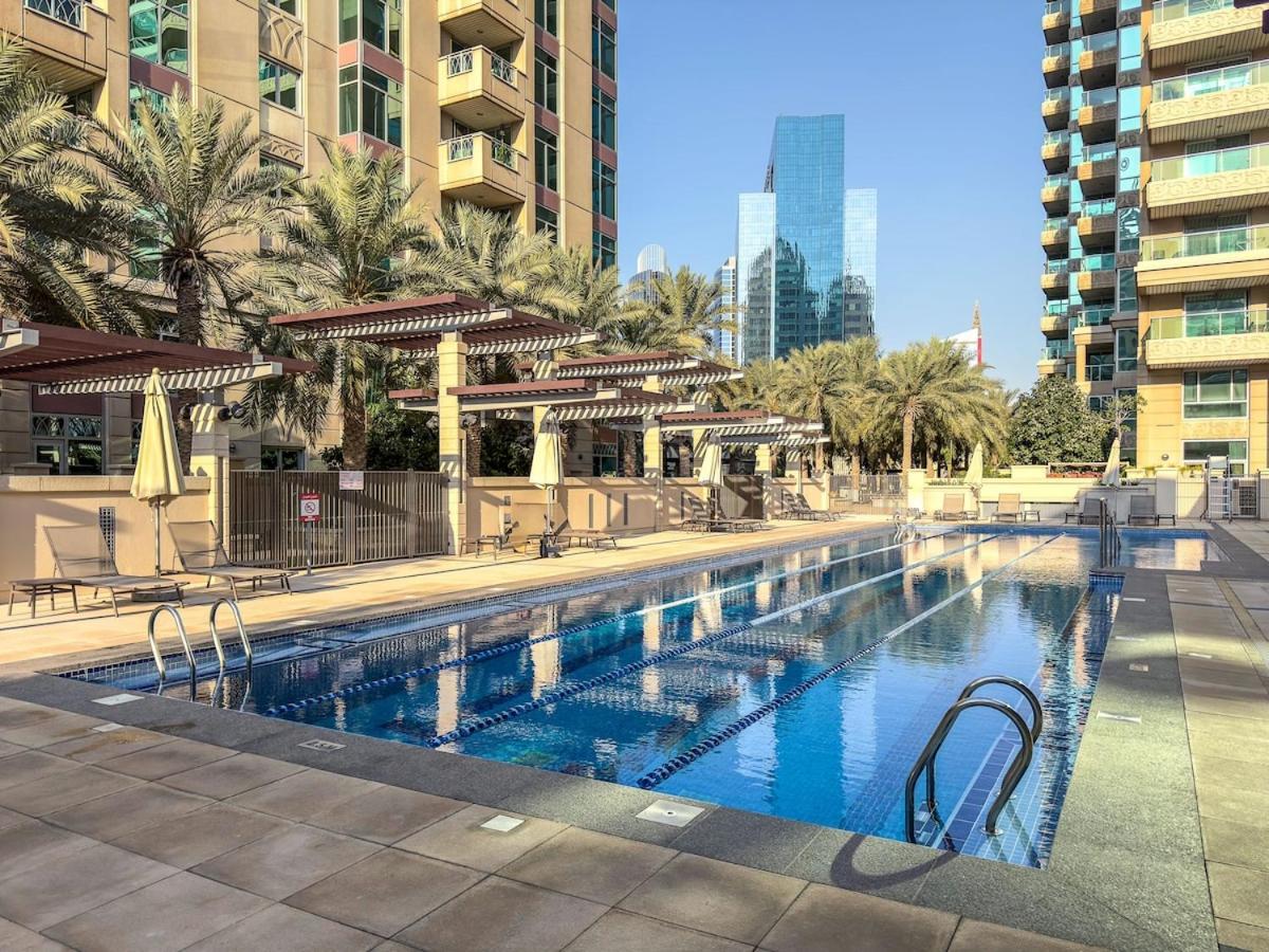 First Class 3br Luxurious Marina Escape * Dubaï