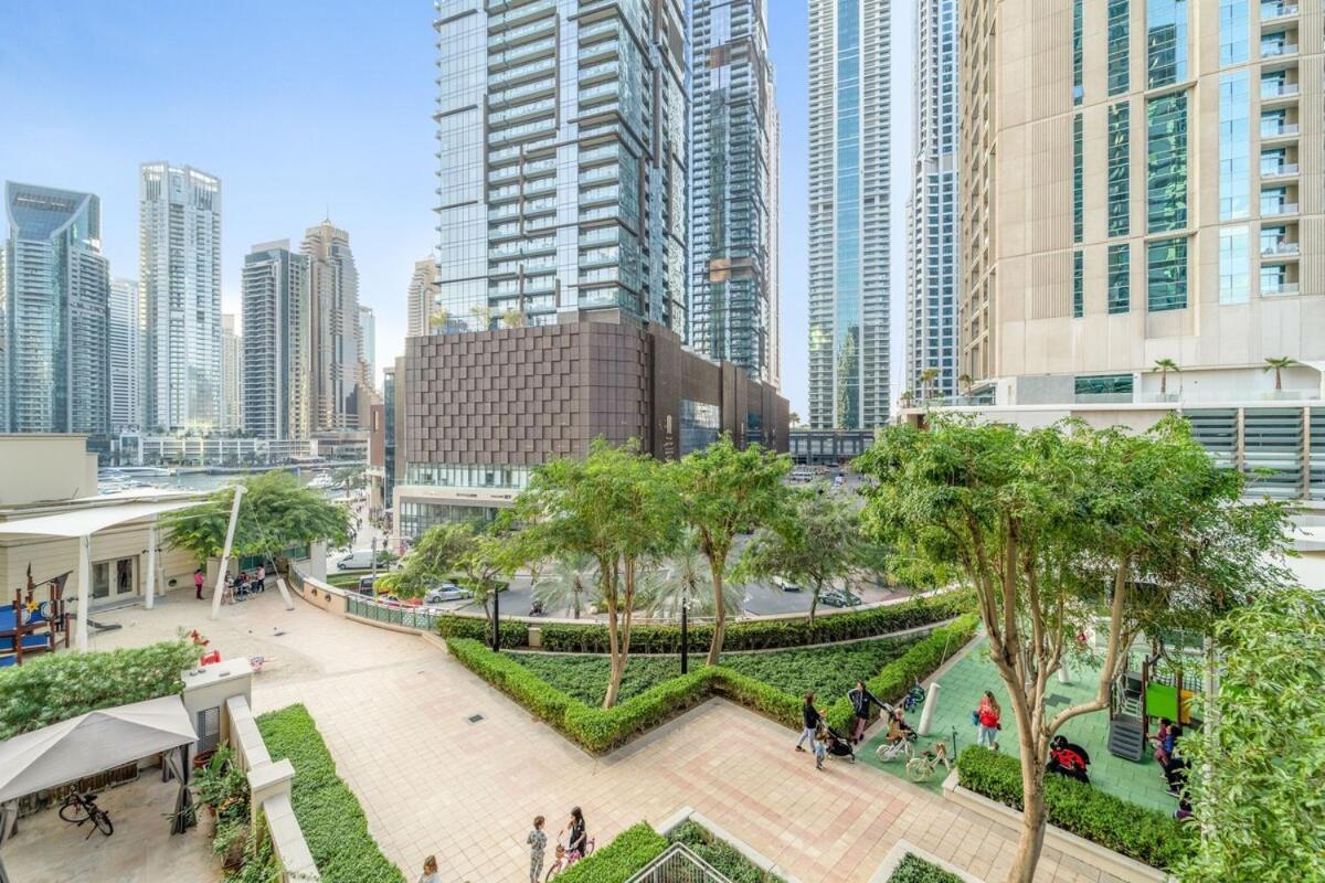 Appartement First Class 3br Luxurious Marina Escape Dubaï