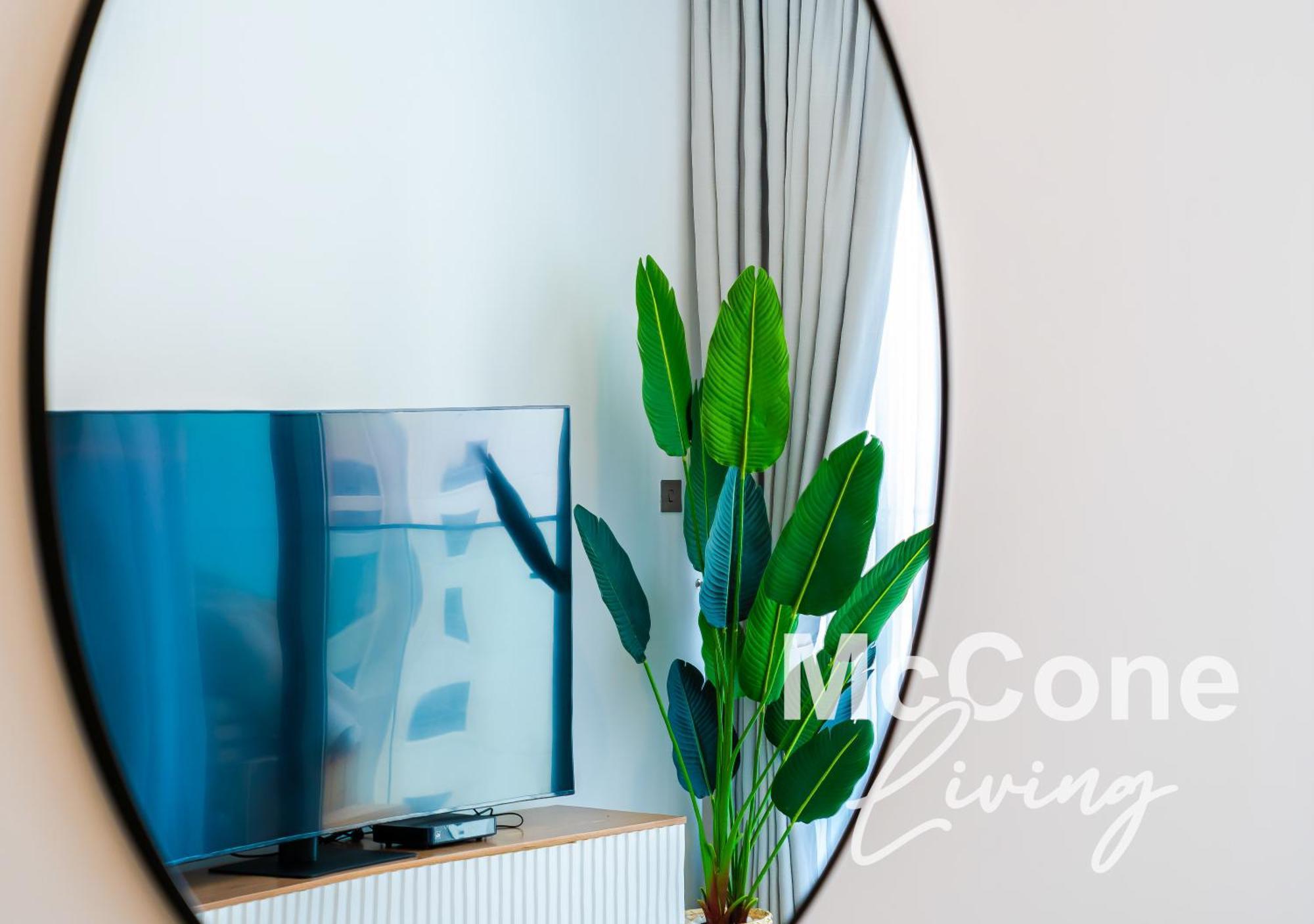 Sophisticated 1 Bed In Marina