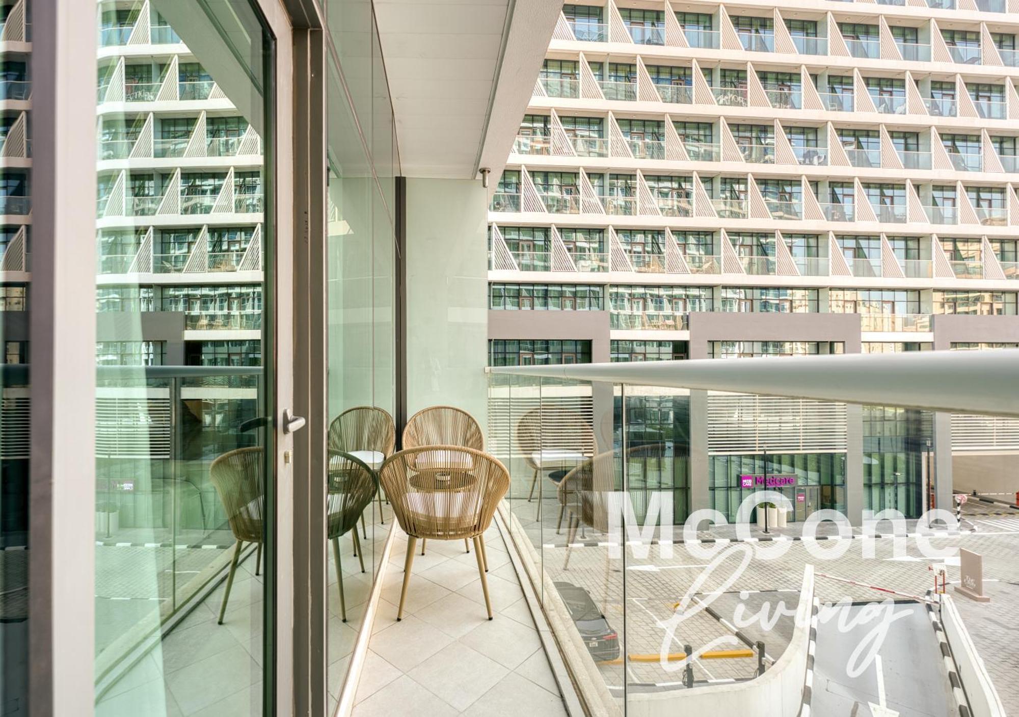 Beachfront Right By Nakheel Mall *