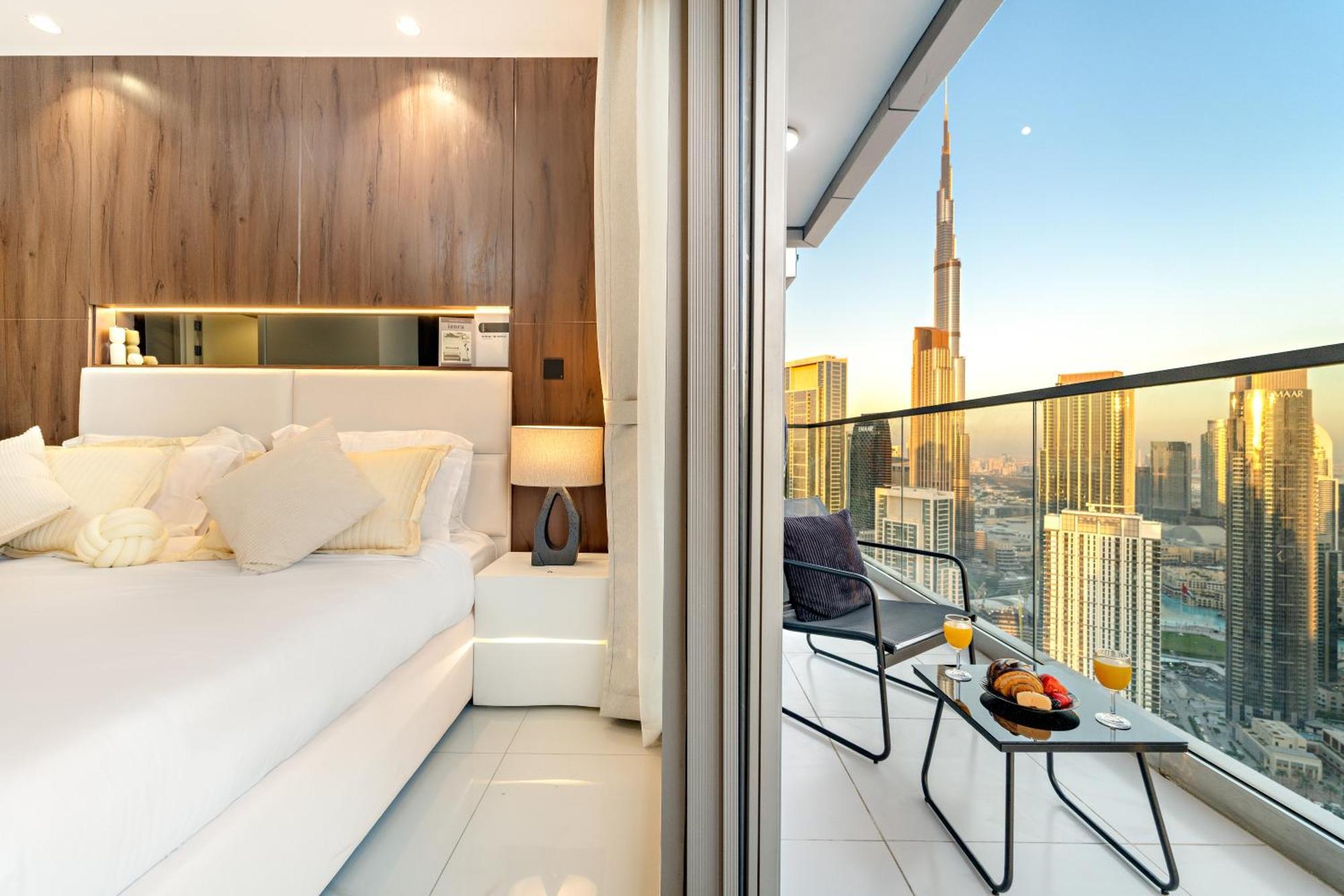 Panoramic Burj Khalifa And Sea View, Infinity Pool, Luxury 2br Apartamento Dubái