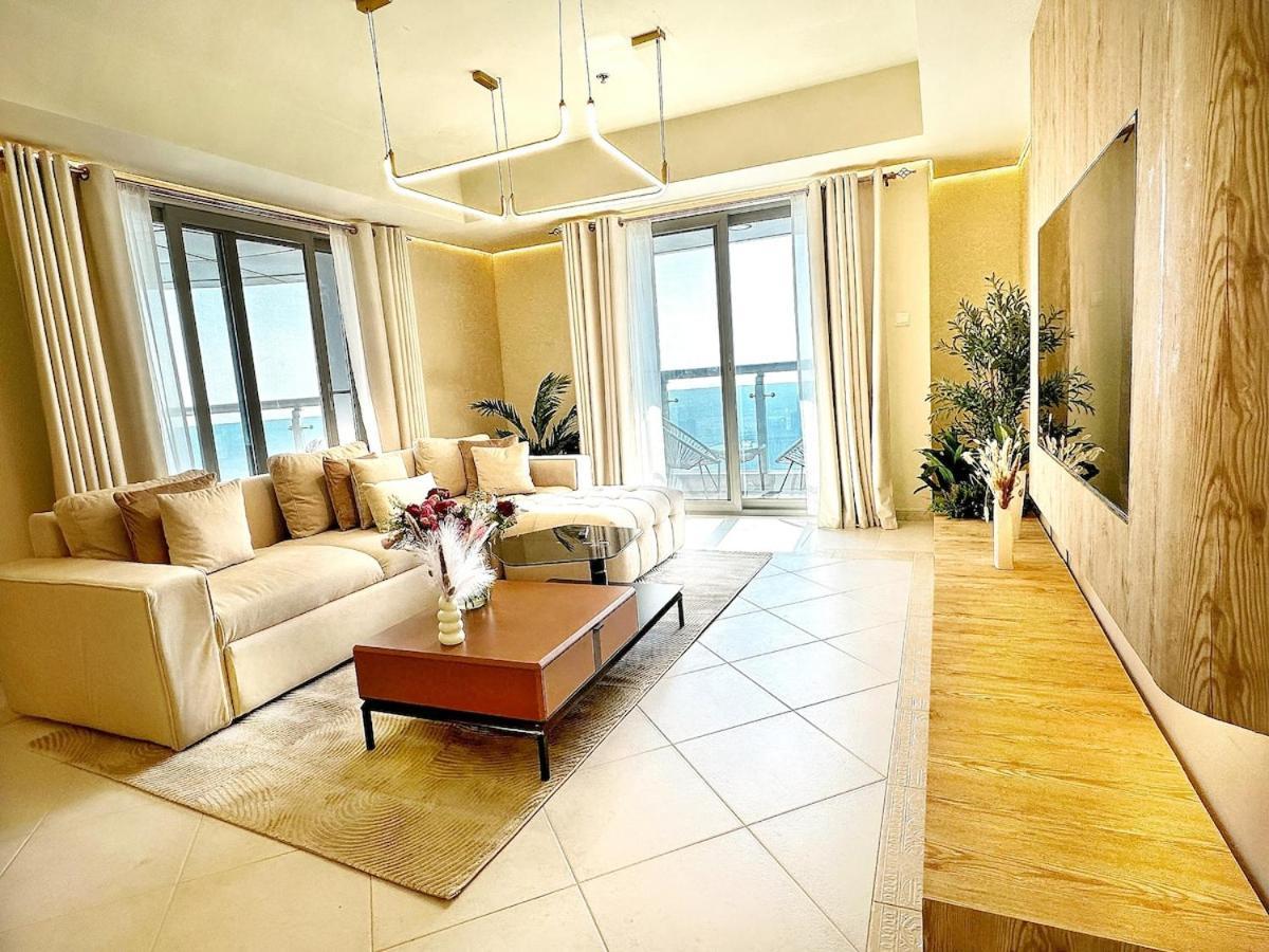 Skyline Sanctuary On The 82Nd Apartamento Dubai