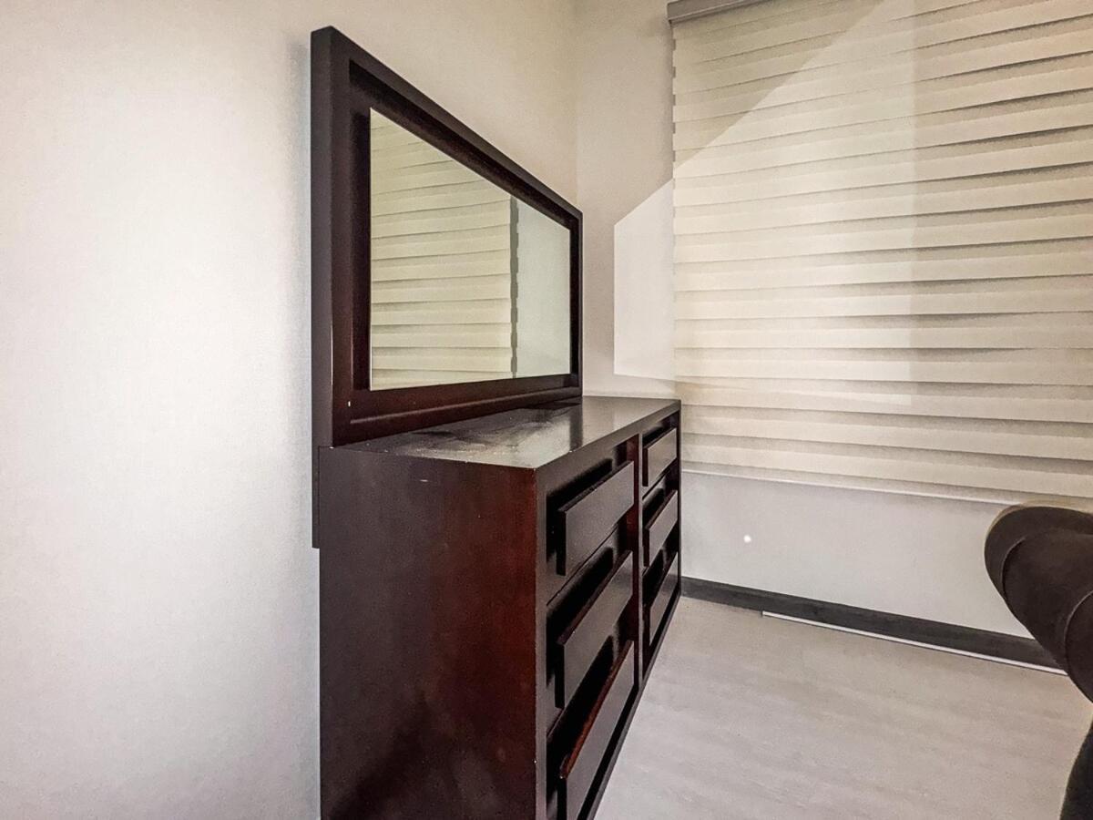 Dreamshoma- Front-row Burj Khalifa & Fountain Show Apartment Dubai