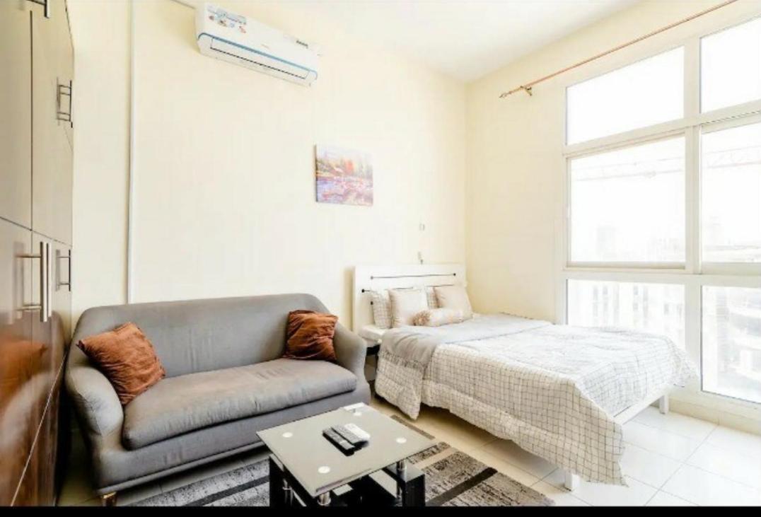 Superb With Detached Bathroom & Shared Kitchen Appartement
