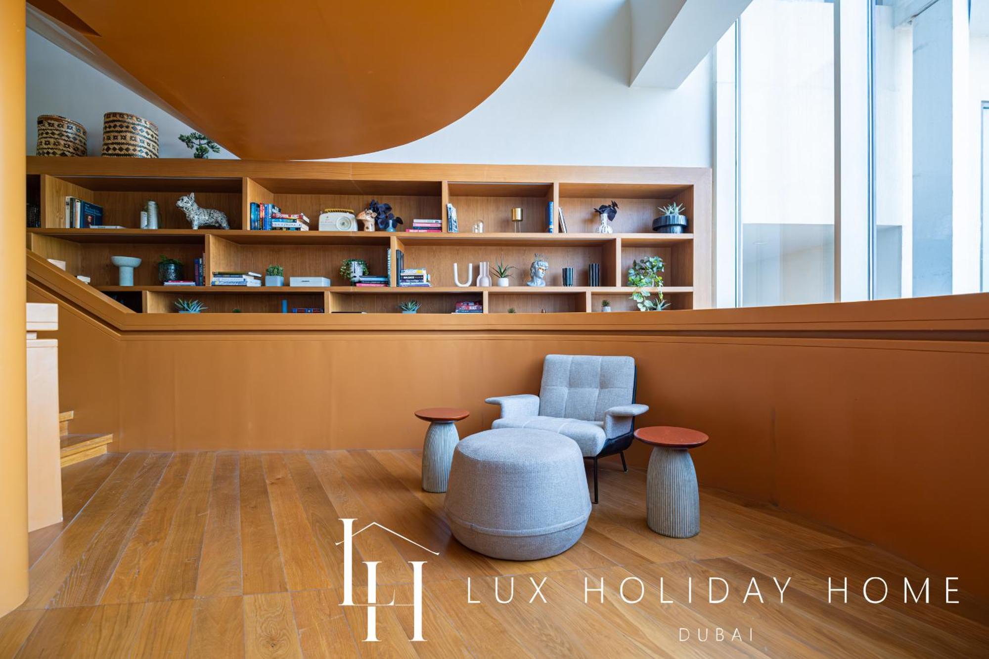 Lux The Collective Hills