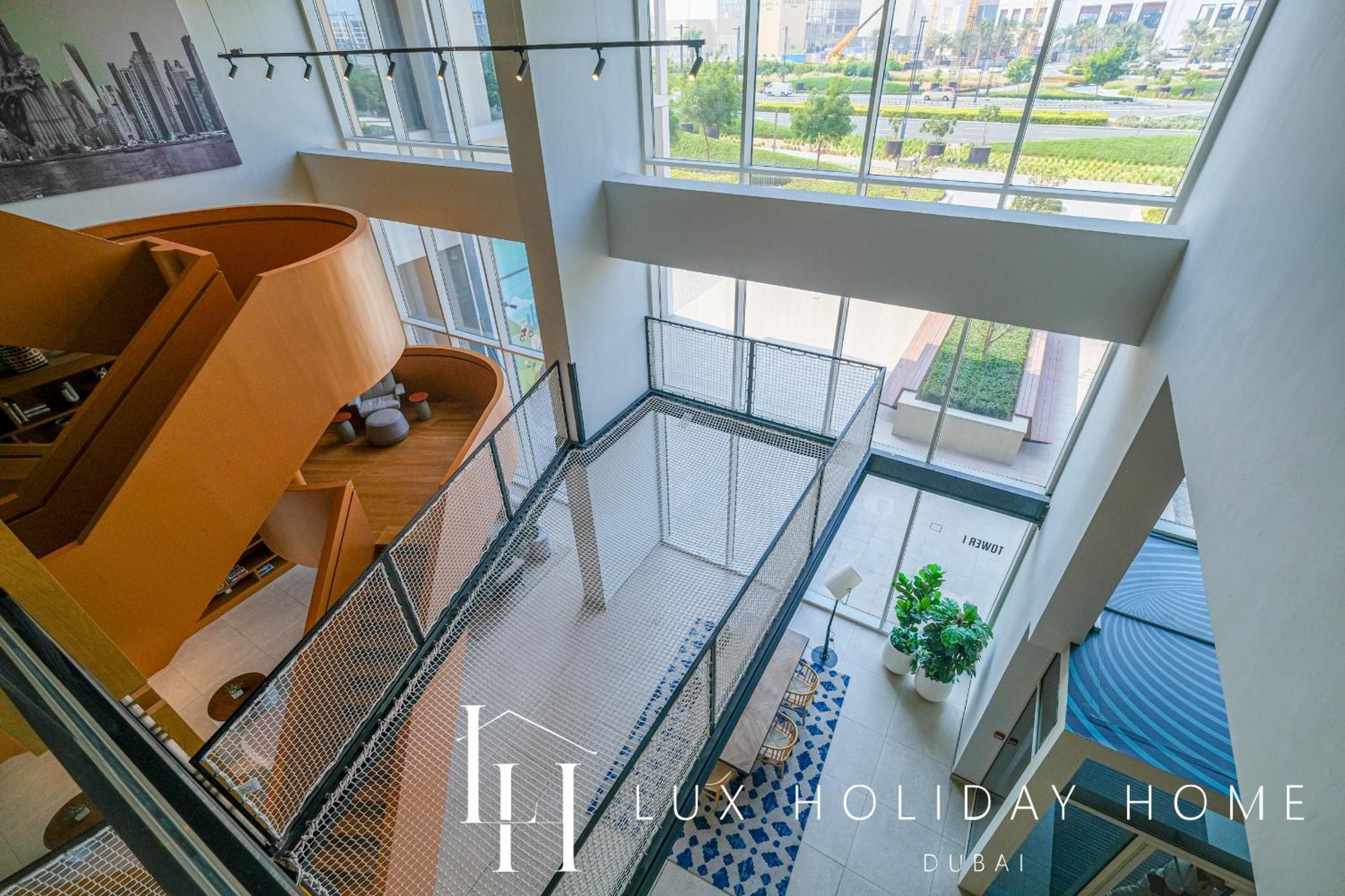 Lux The Collective Hills * Dubaï