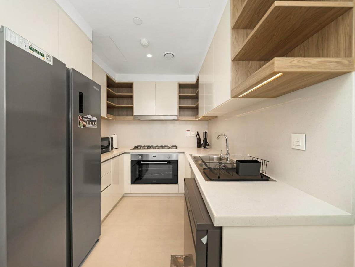 Lejlighed New Luxurious 4br With Burj Khalifa & Fountain View Near Difc *