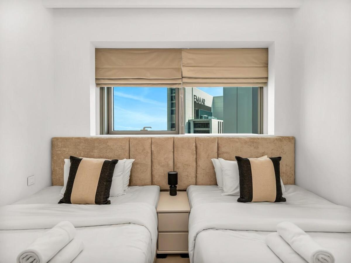 Royal Vista At Downtown Views II - Downtown Dubai City & Burj Khalifa Views - Brand New Luxury 4Br Apartment