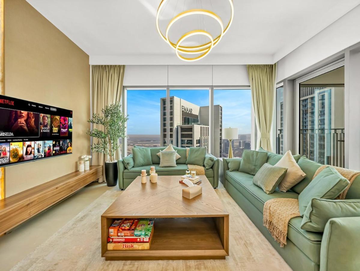 Royal Vista At Downtown Views II - Downtown Dubai City & Burj Khalifa Views - Brand New Luxury 4Br Apartment Appartamento *