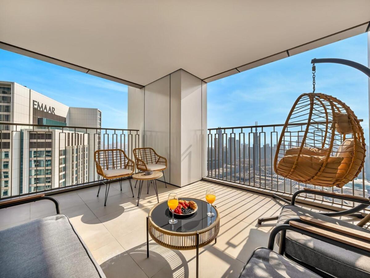 Lejlighed New Luxurious 4br With Burj Khalifa & Fountain View Near Difc