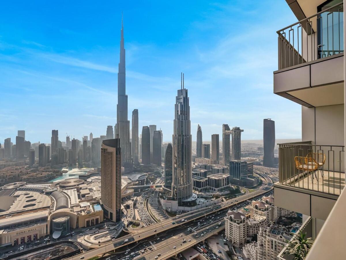 Royal Vista At Downtown Views II - Downtown Dubai City & Burj Khalifa Views - Brand New Luxury 4Br Apartment *
