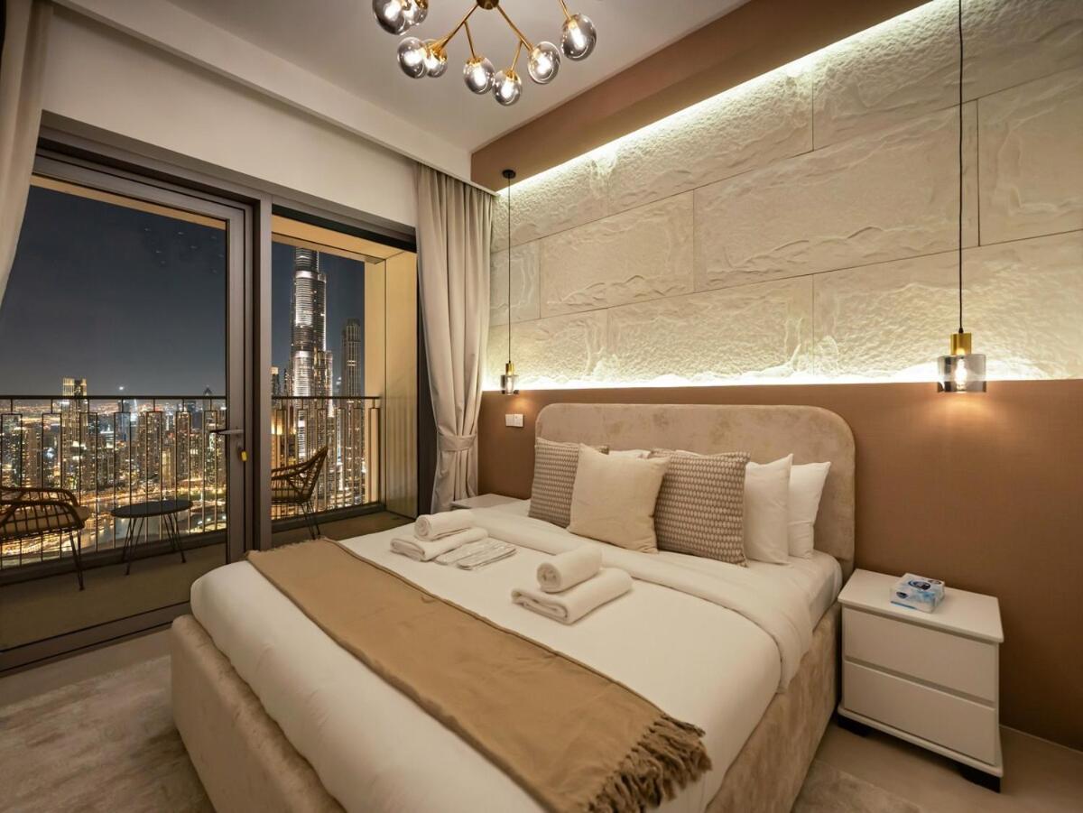Royal Vista At Downtown Views II - Downtown Dubai City & Burj Khalifa Views - Brand New Luxury 4Br Apartment Dubai
