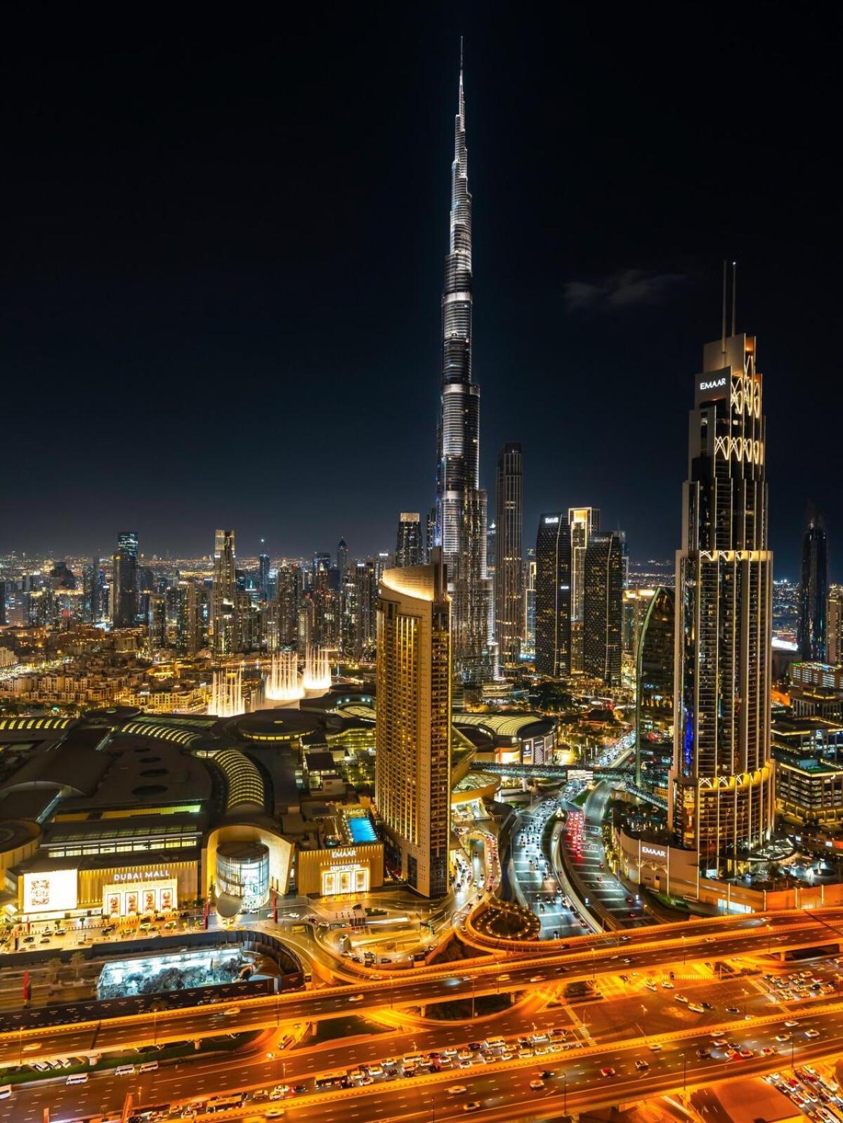 Lejlighed New Luxurious 4br With Burj Khalifa & Fountain View Near Difc