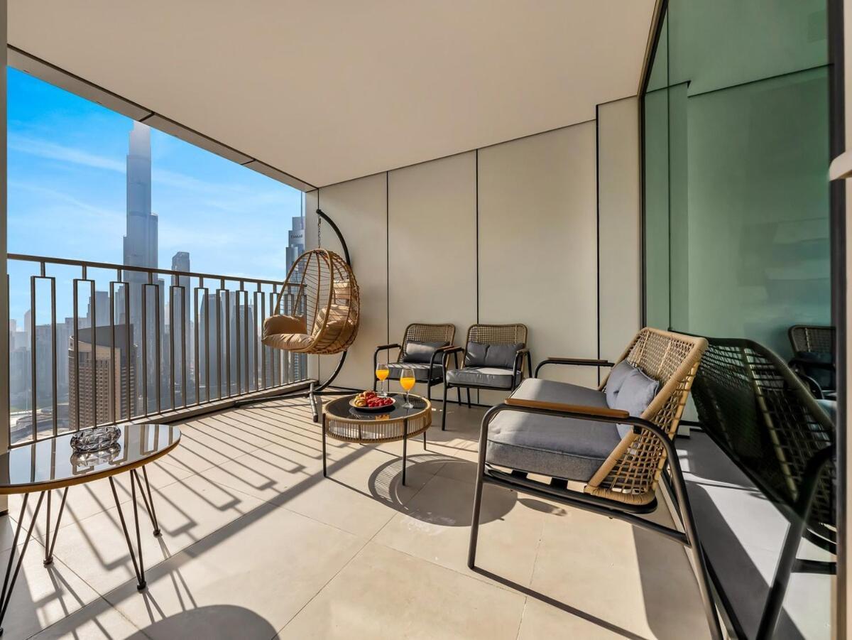 Royal Vista At Downtown Views II - Downtown Dubai City & Burj Khalifa Views - Brand New Luxury 4Br Apartment Dubai