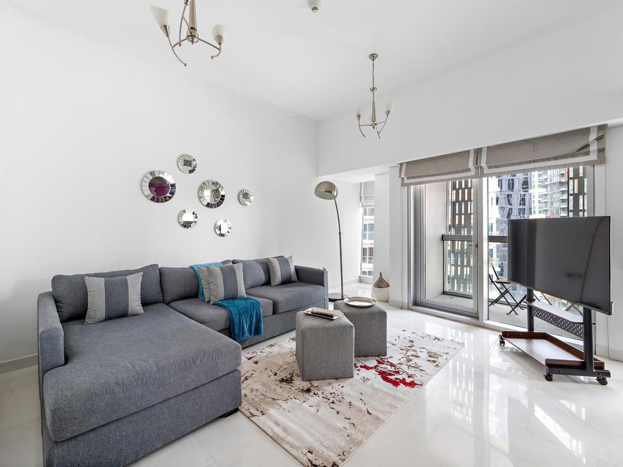 Iconic Living - 2br In Cayan Tower, Marina * Dubaï