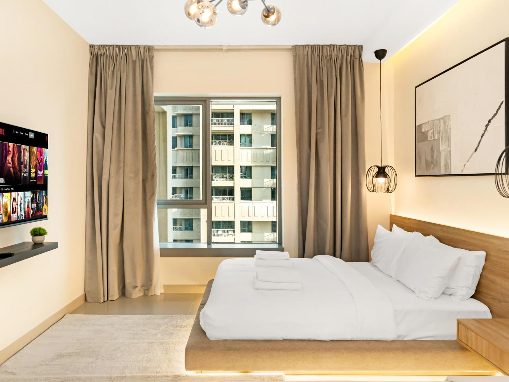 2br With Mini-golf In Dt With Partial Burj Khalifa View *