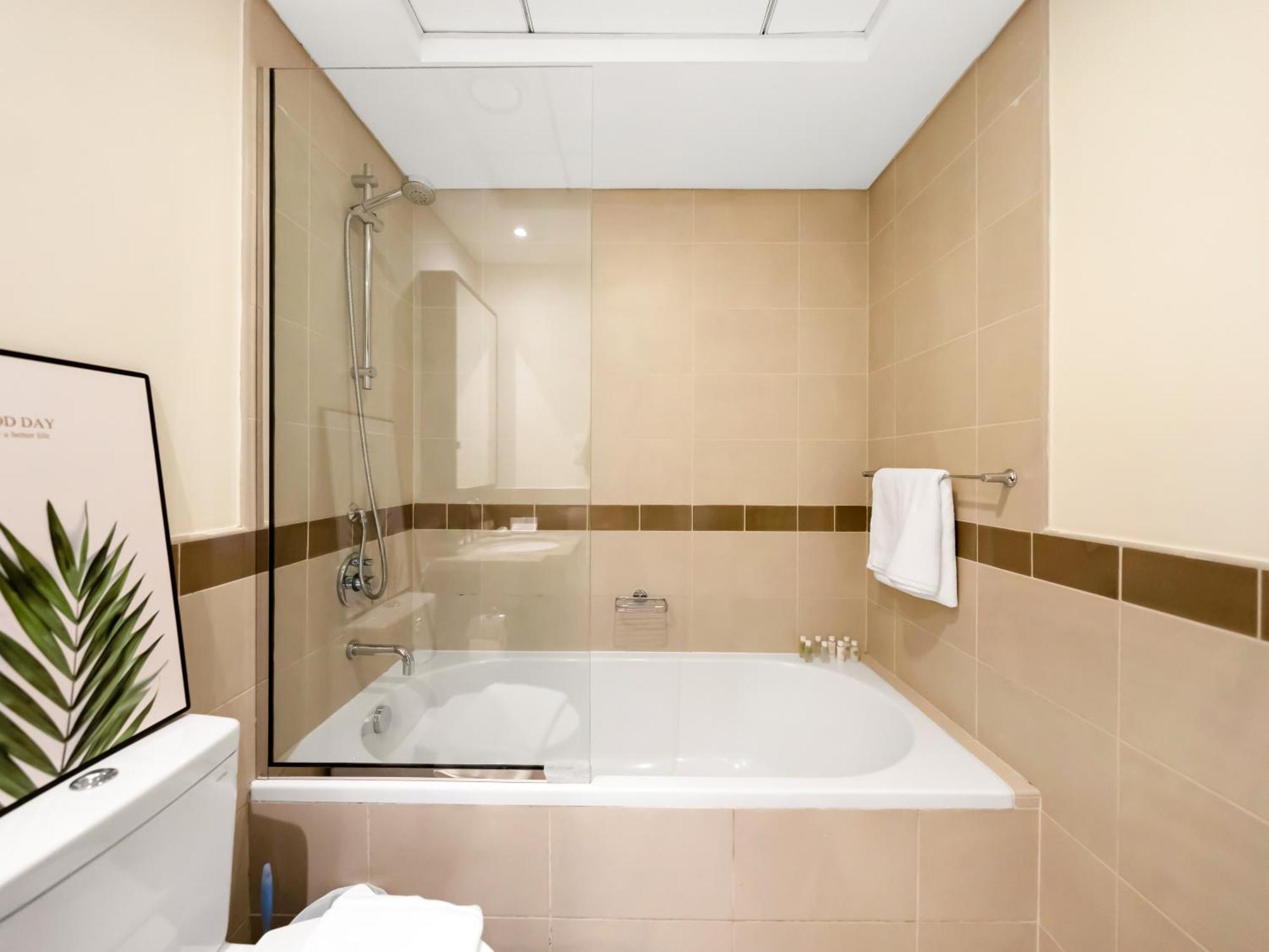 2br With Mini-golf In Dt With Partial Burj Khalifa View Appartement *