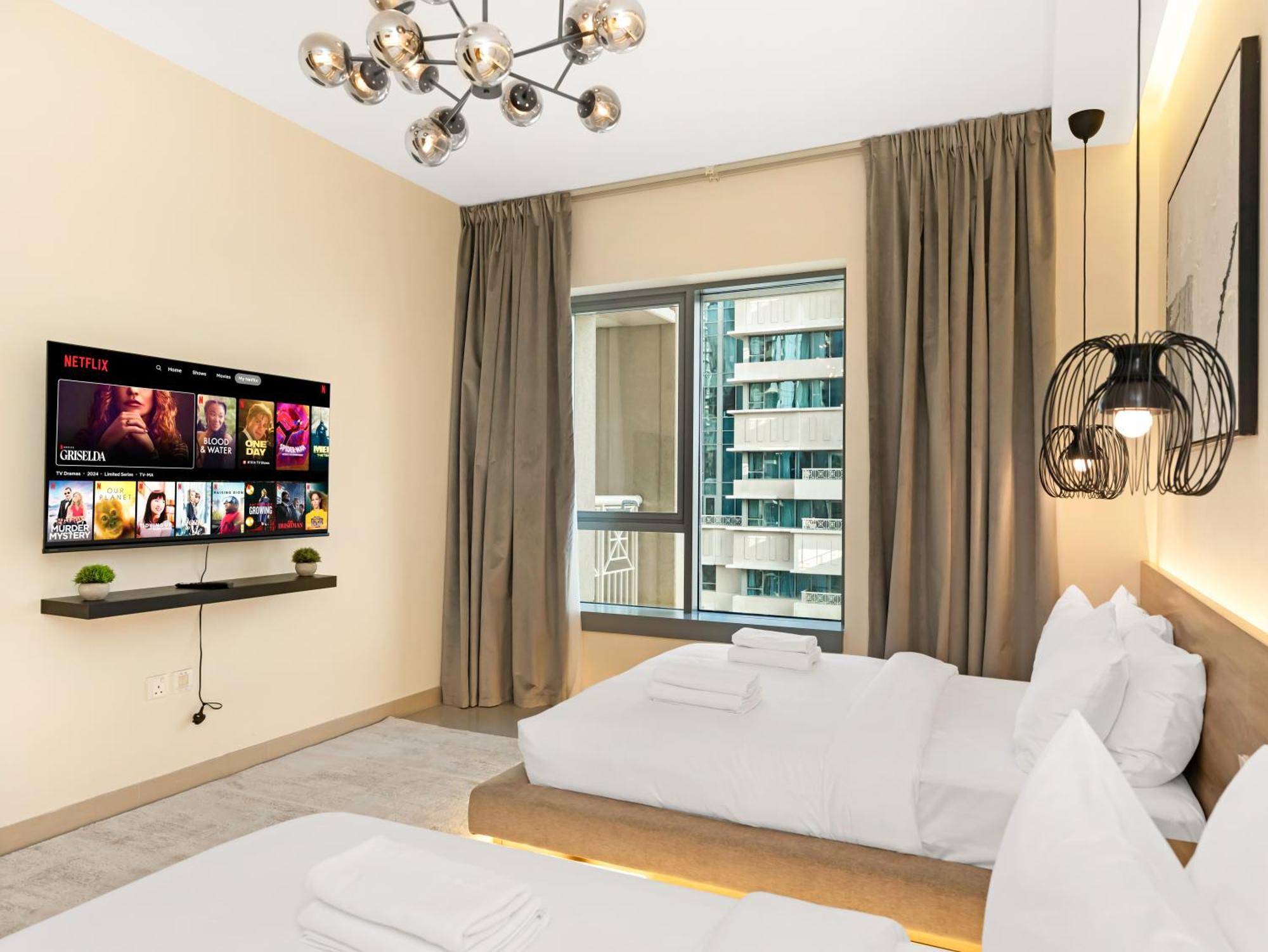 Appartement 2br With Mini-golf In Dt With Partial Burj Khalifa View Dubaï