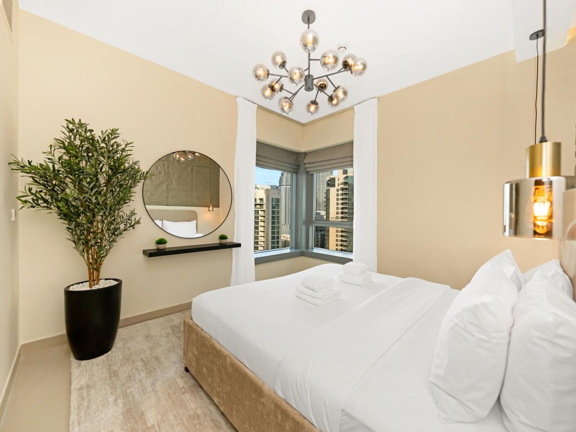 2br With Mini-golf In Dt With Partial Burj Khalifa View * Dubaï