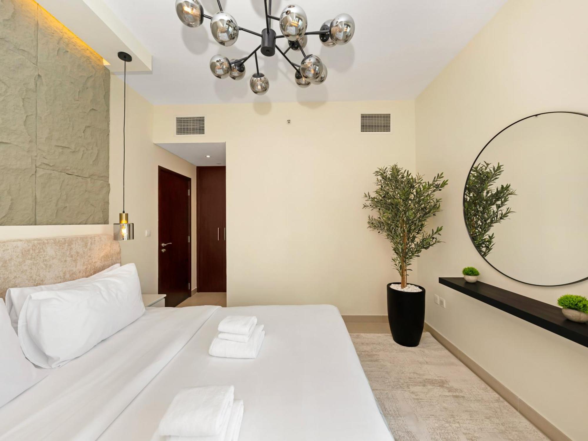 2br With Mini-golf In Dt With Partial Burj Khalifa View * Dubaï