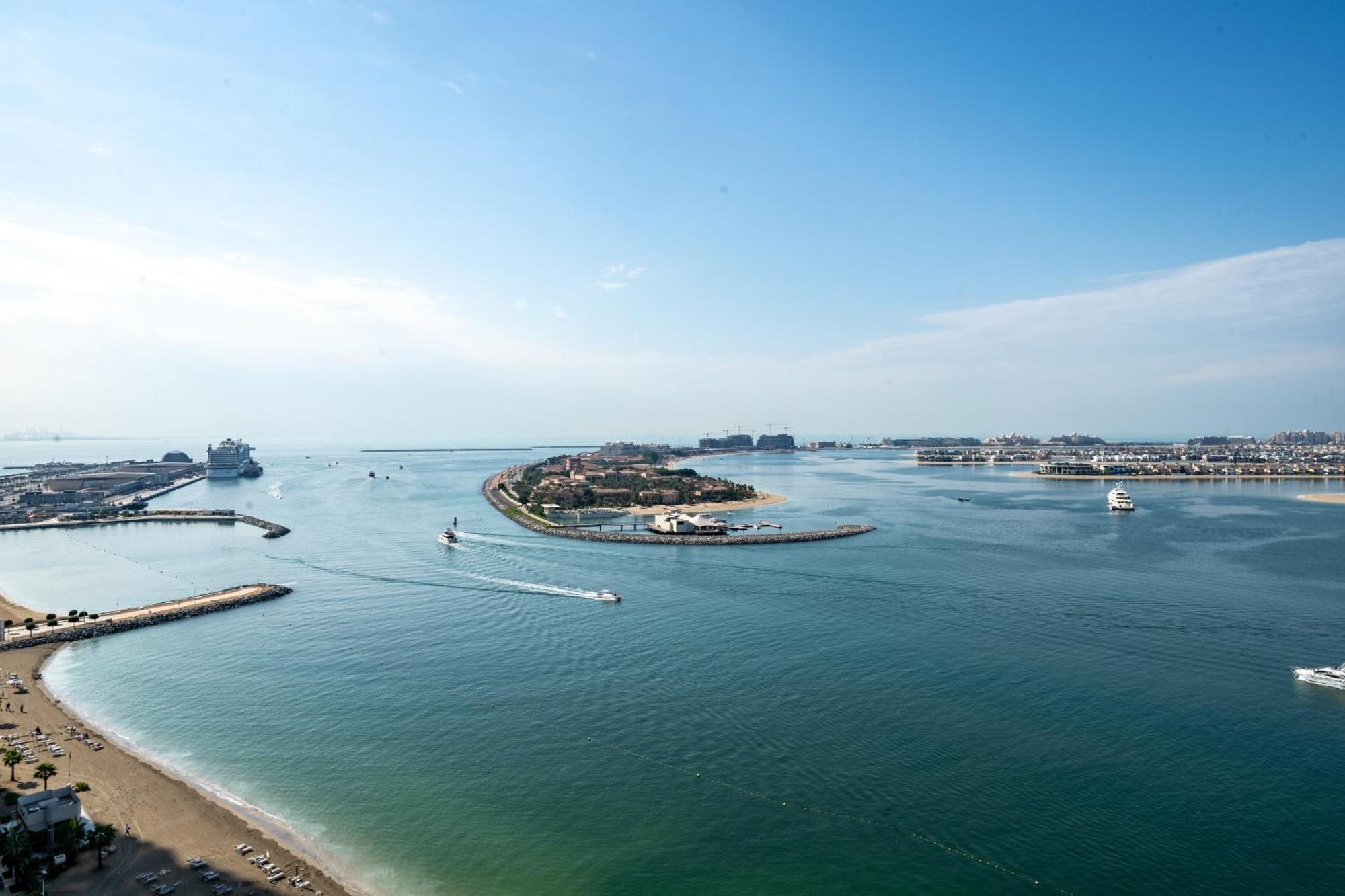 Appartement Homes & Beyond I Contemporary 2br With Sea View