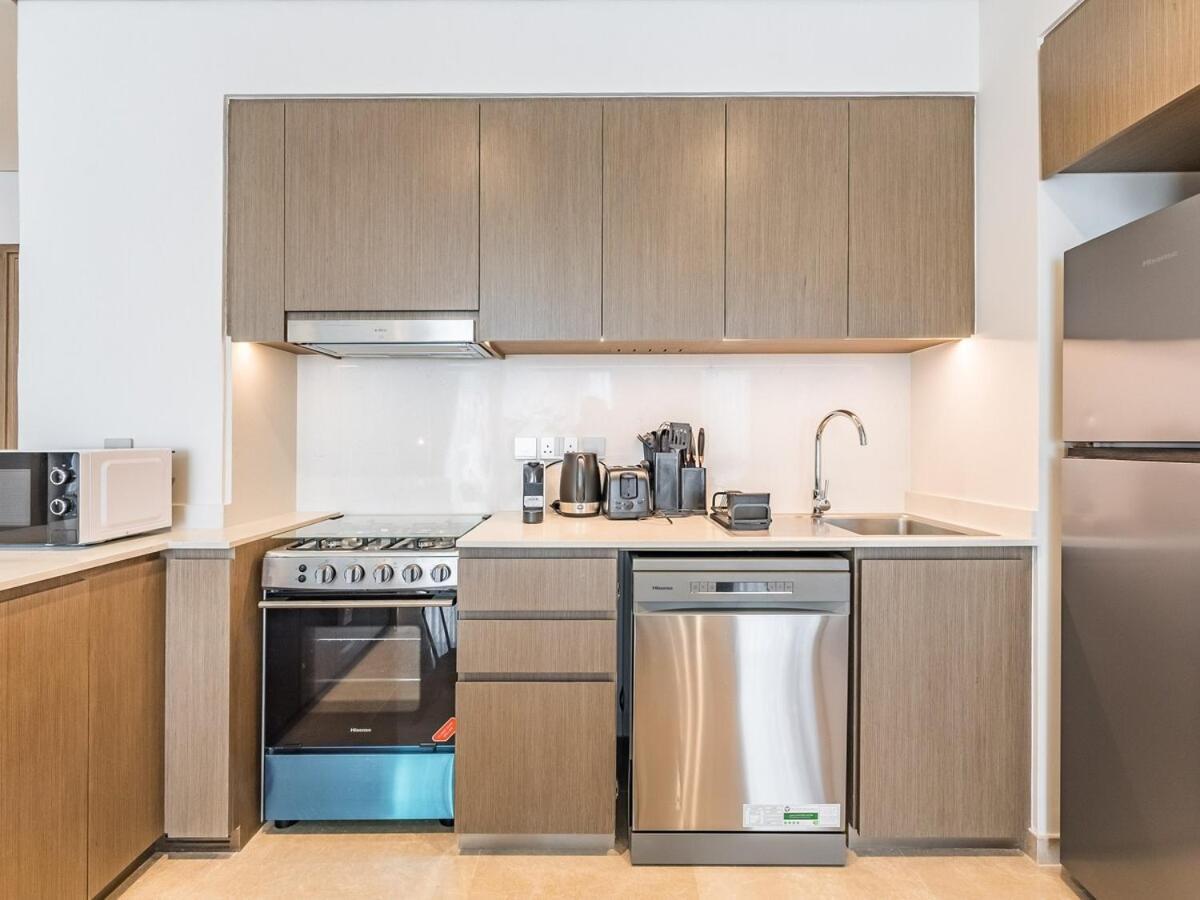 Newly Furnished 1br - Grande Signature