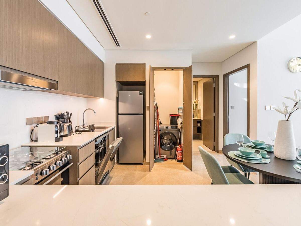 Newly Furnished 1br - Grande Signature Appartement *