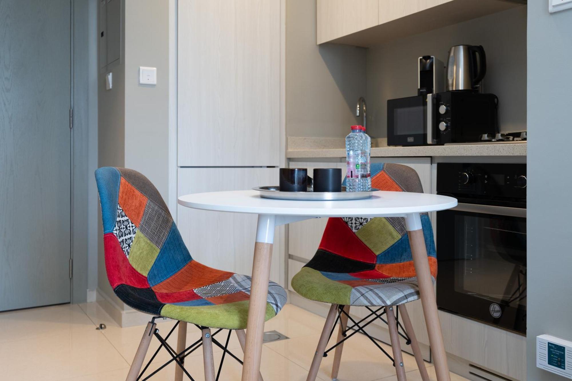 Keyrock Living - Lakeview Escape In Business Bay Appartamento Dubai