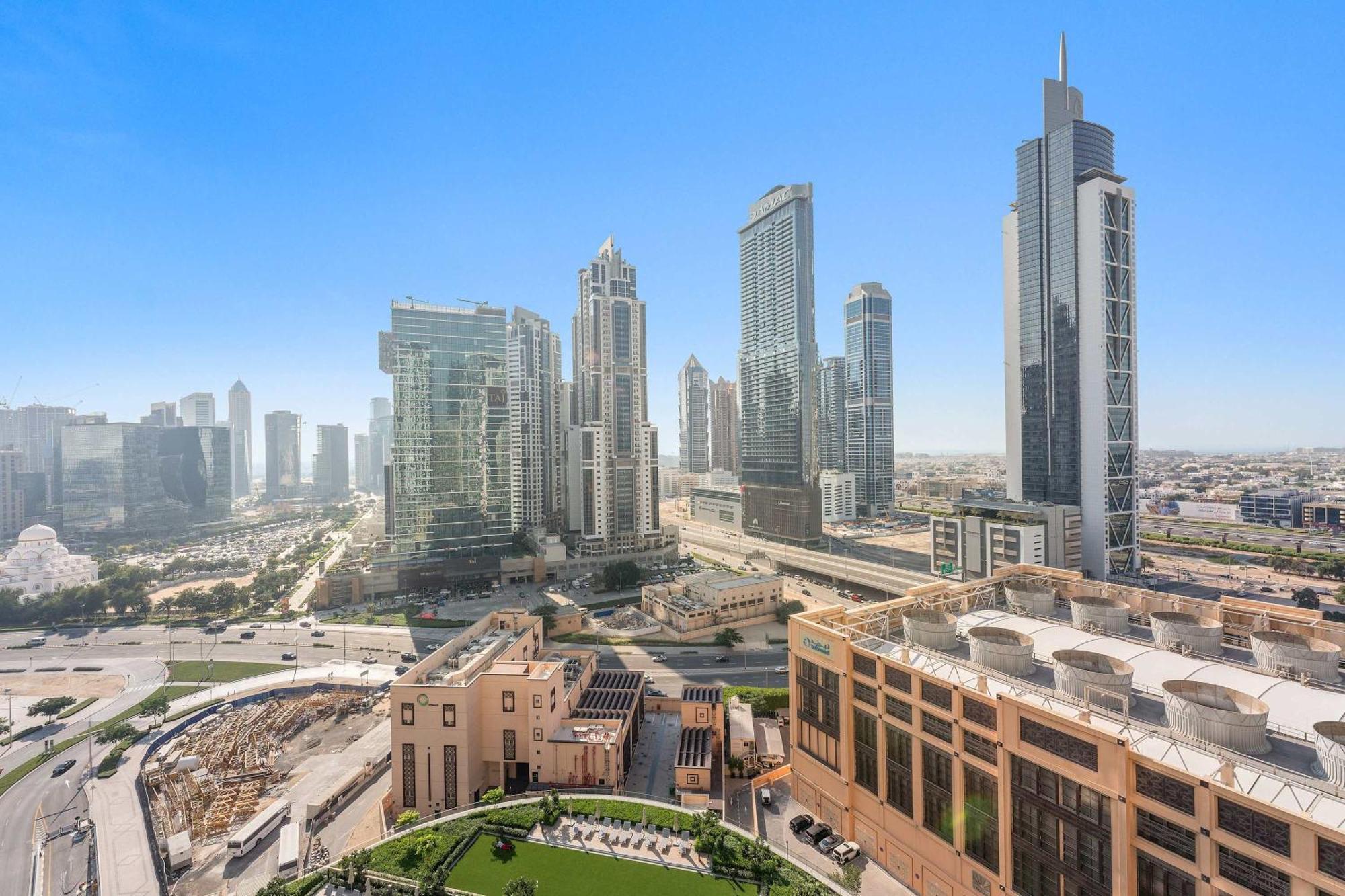 Appartement Silkhaus Upscale 1br By Burj Khalifa With Balcony