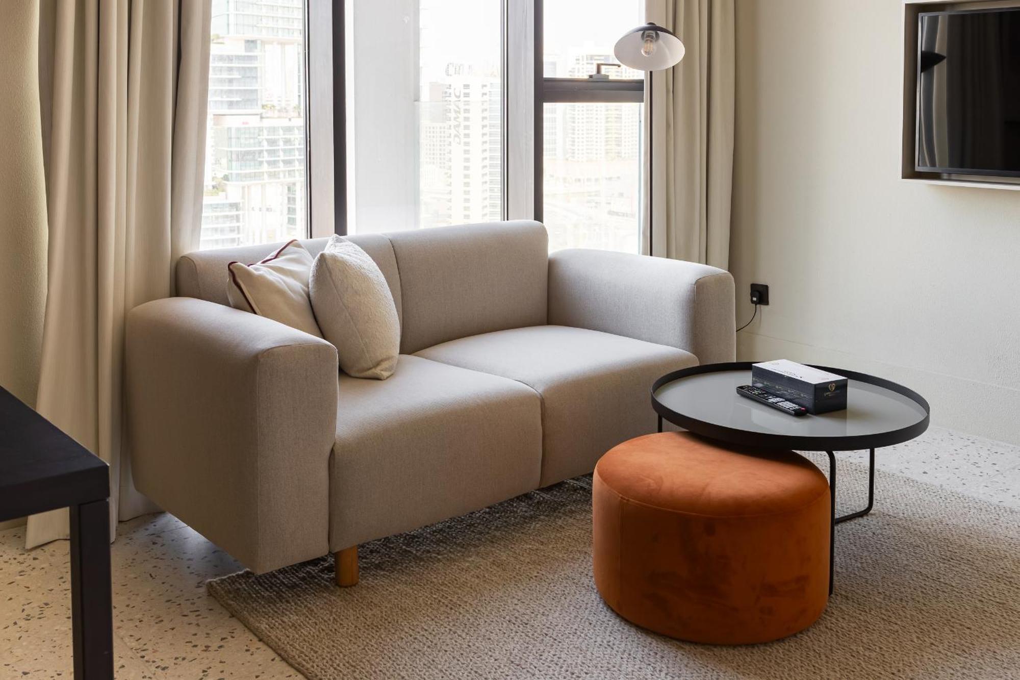Simply Comfort At Upside Living Burj View 10 Min To Dt * Dubai