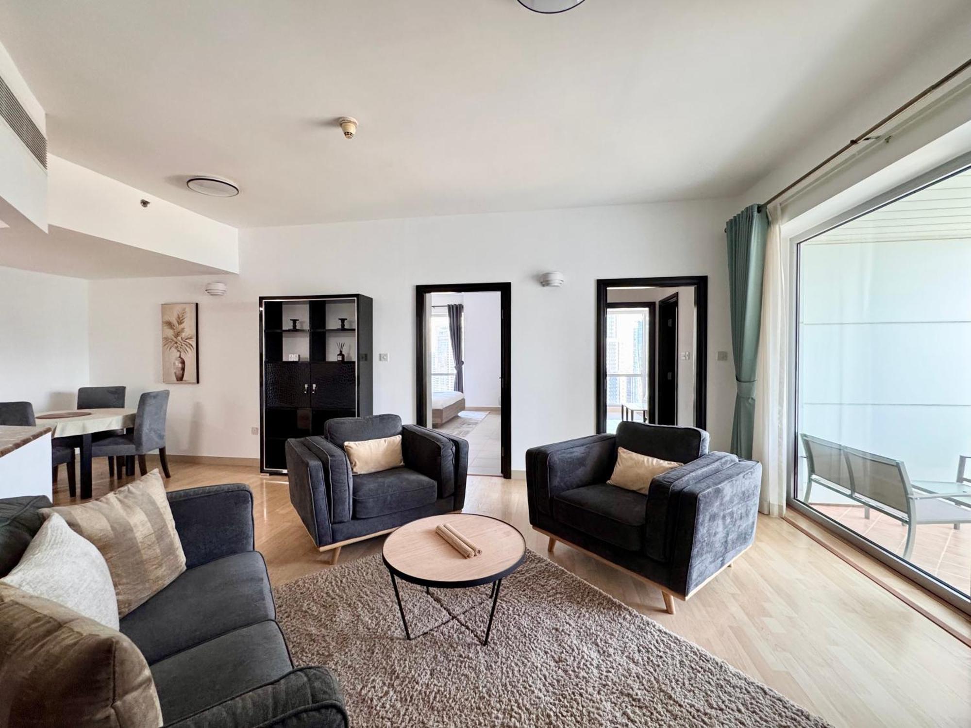 Appartement 2 Bed In La Riviera Tower, Marina Near Metro And Mall, 12-min Walk To Jbr Beach! Dubaï