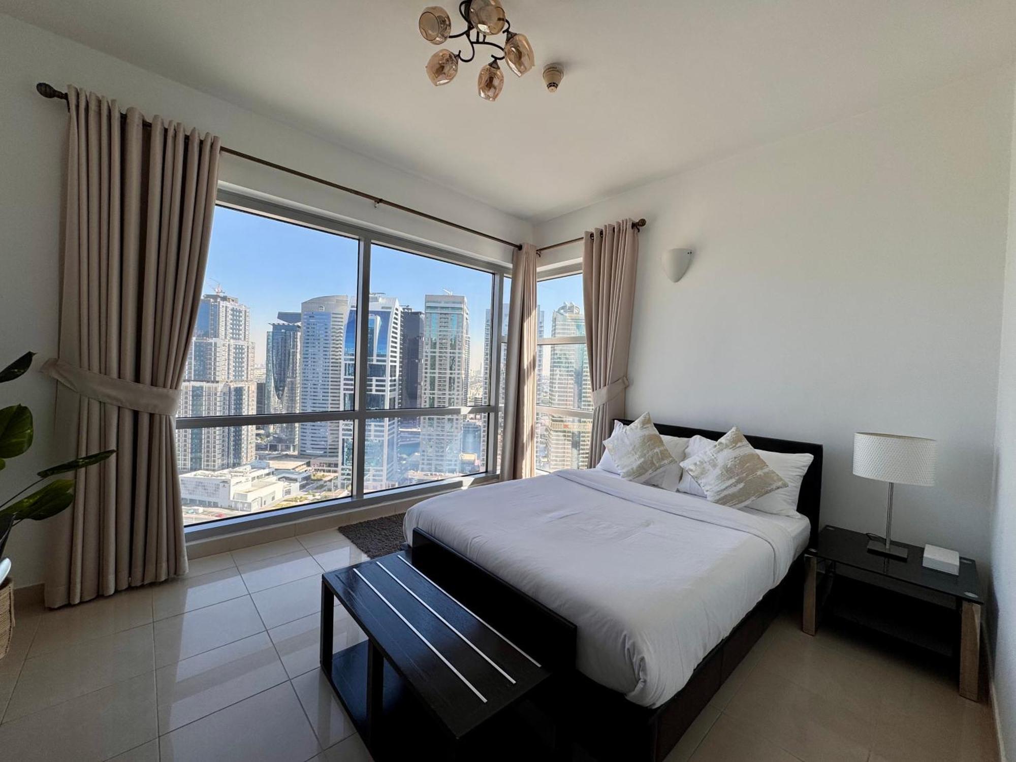 2 Bed In La Riviera Tower, Marina Near Metro And Mall, 12-min Walk To Jbr Beach! * Dubaï