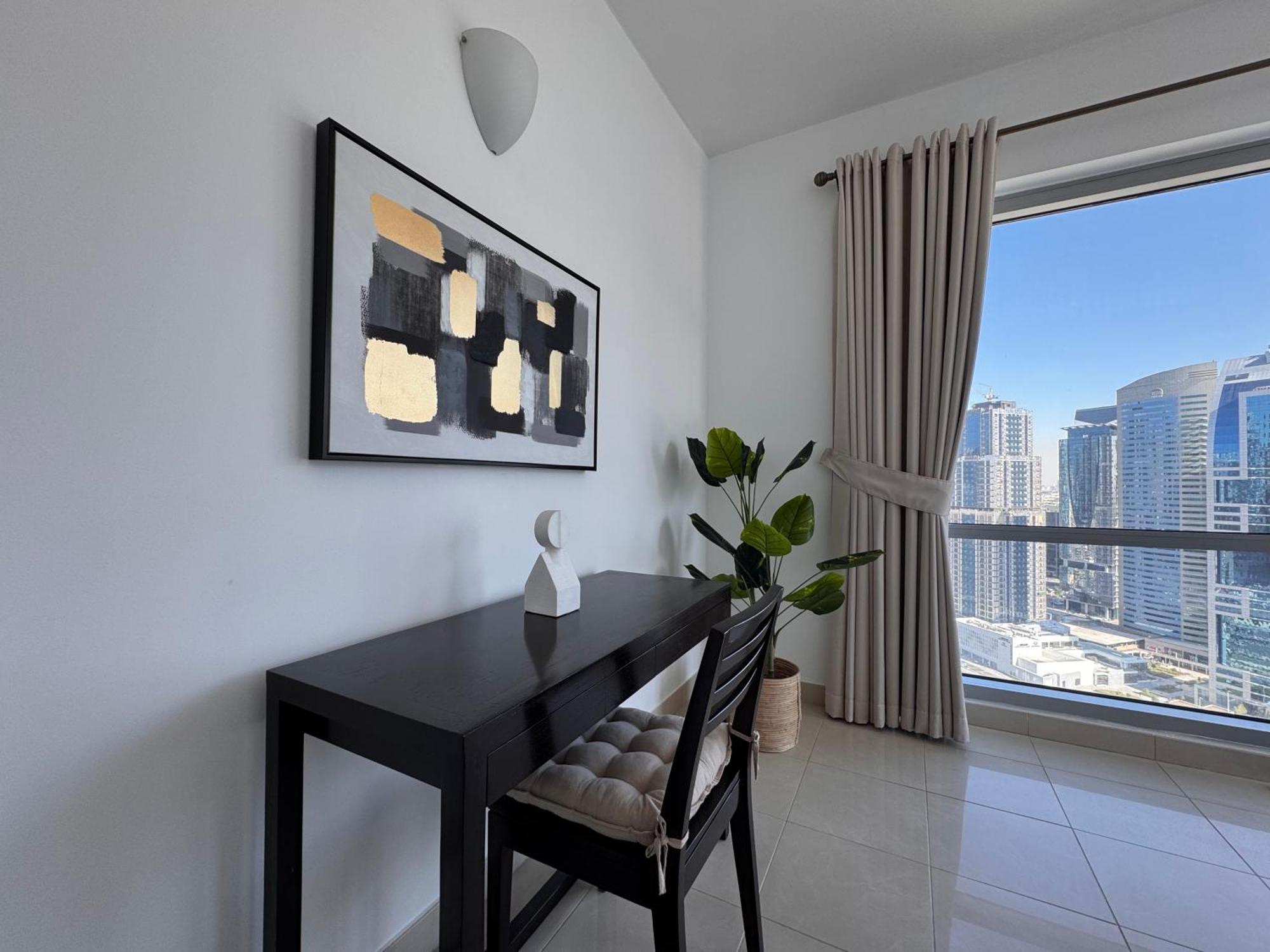 Appartamento 2 Bed In La Riviera Tower, Marina Near Metro And Mall, 12-min Walk To Jbr Beach!