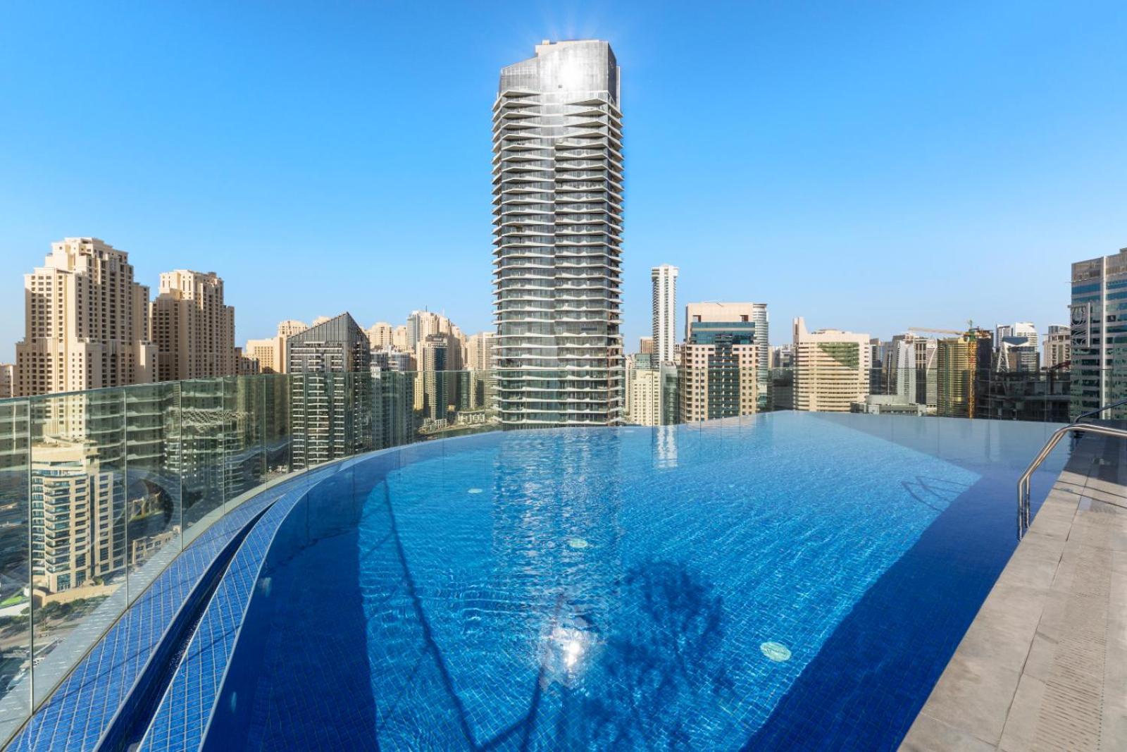Appartement Luxury Living In Marina 1br Extra Large Dubaï