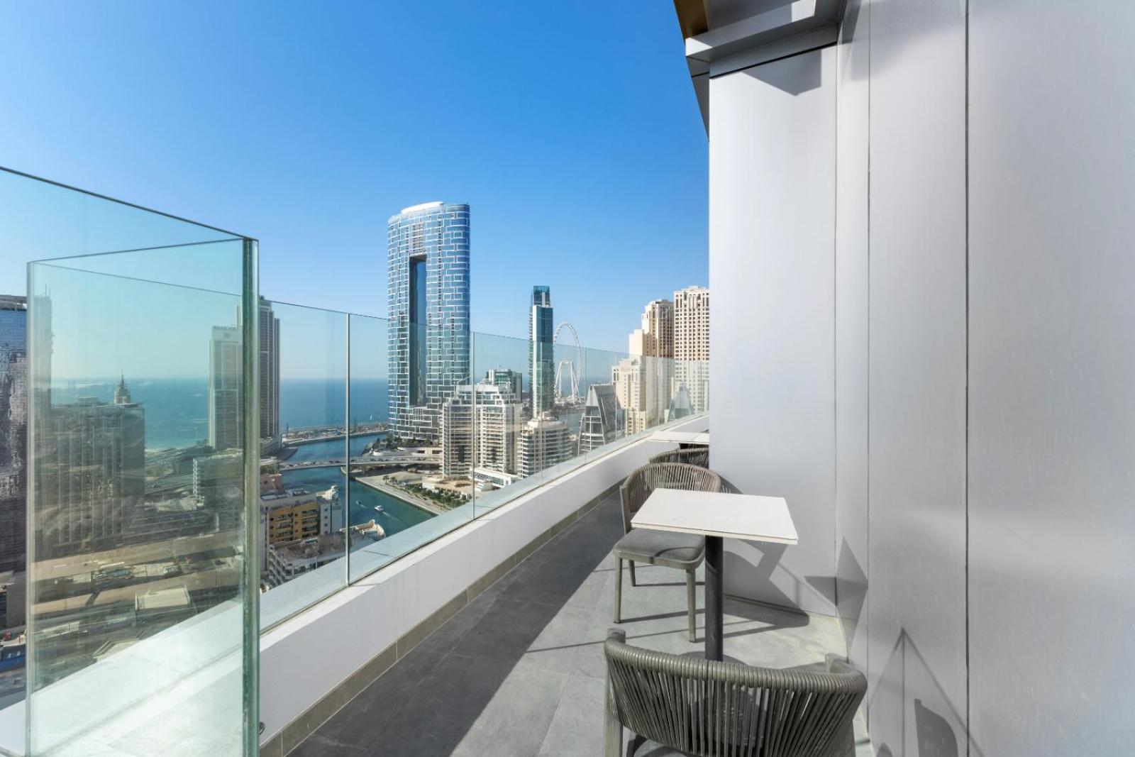 Luxury Living In Marina 1br Extra Large * Dubaï